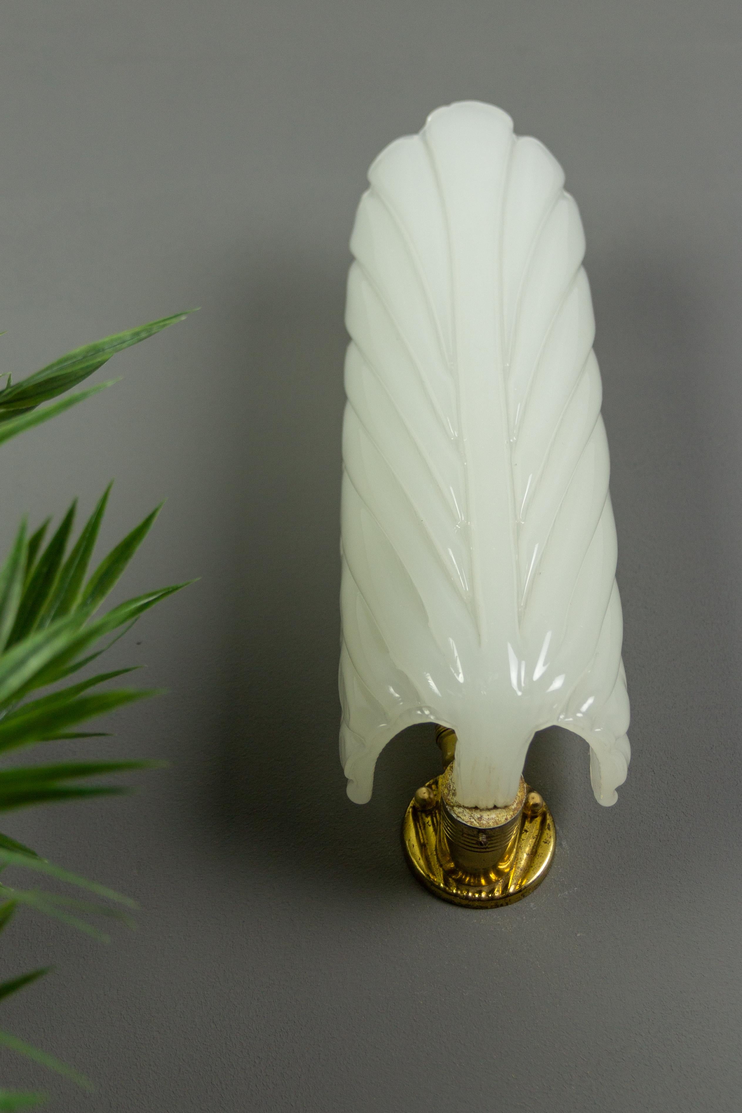 French Art Deco André Arbus Style Feather Shaped Opaline White Glass Wall Light 2
