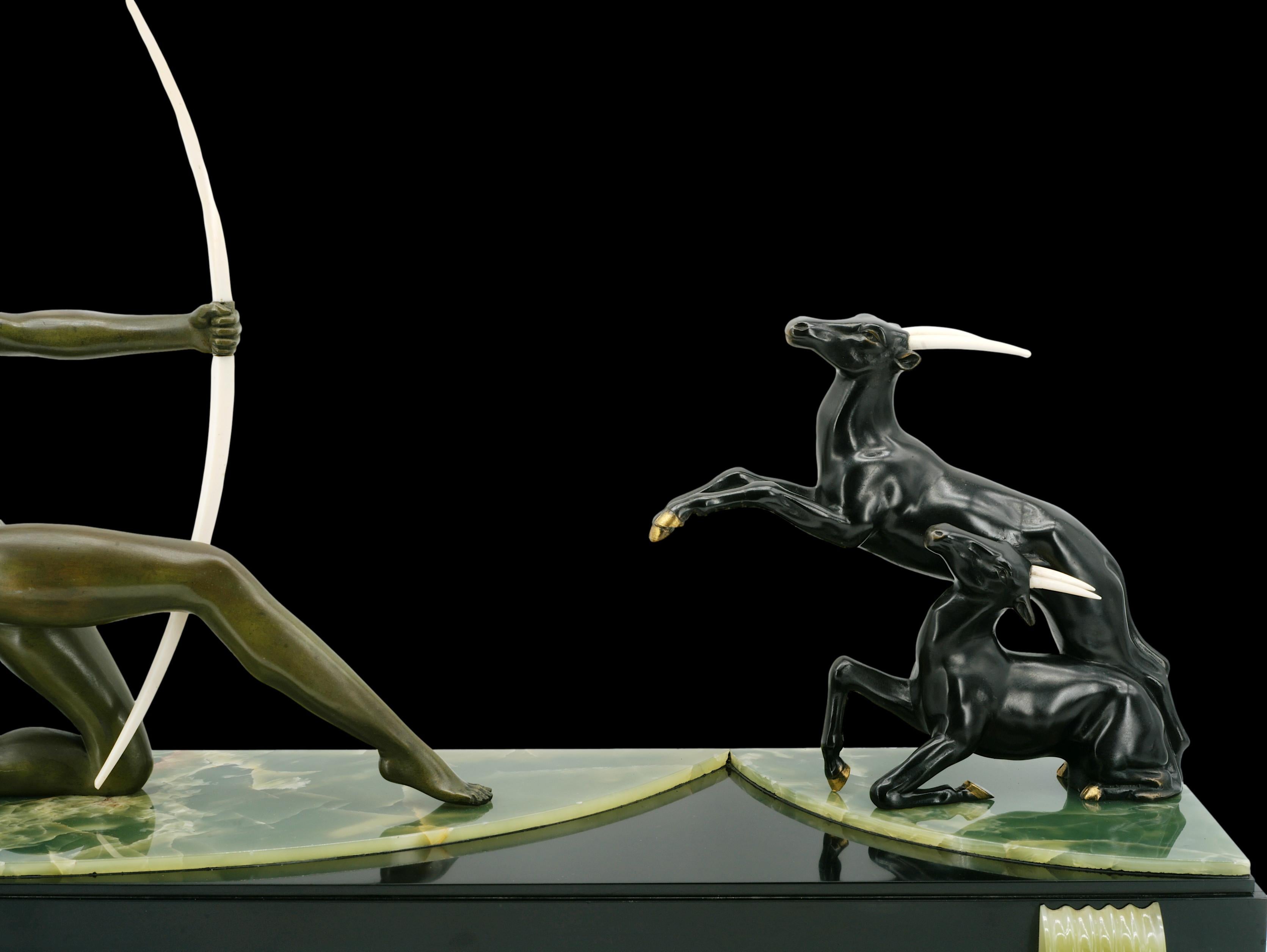 French Art Deco Antelope Huntress Sculpture, circa 1930 For Sale 1