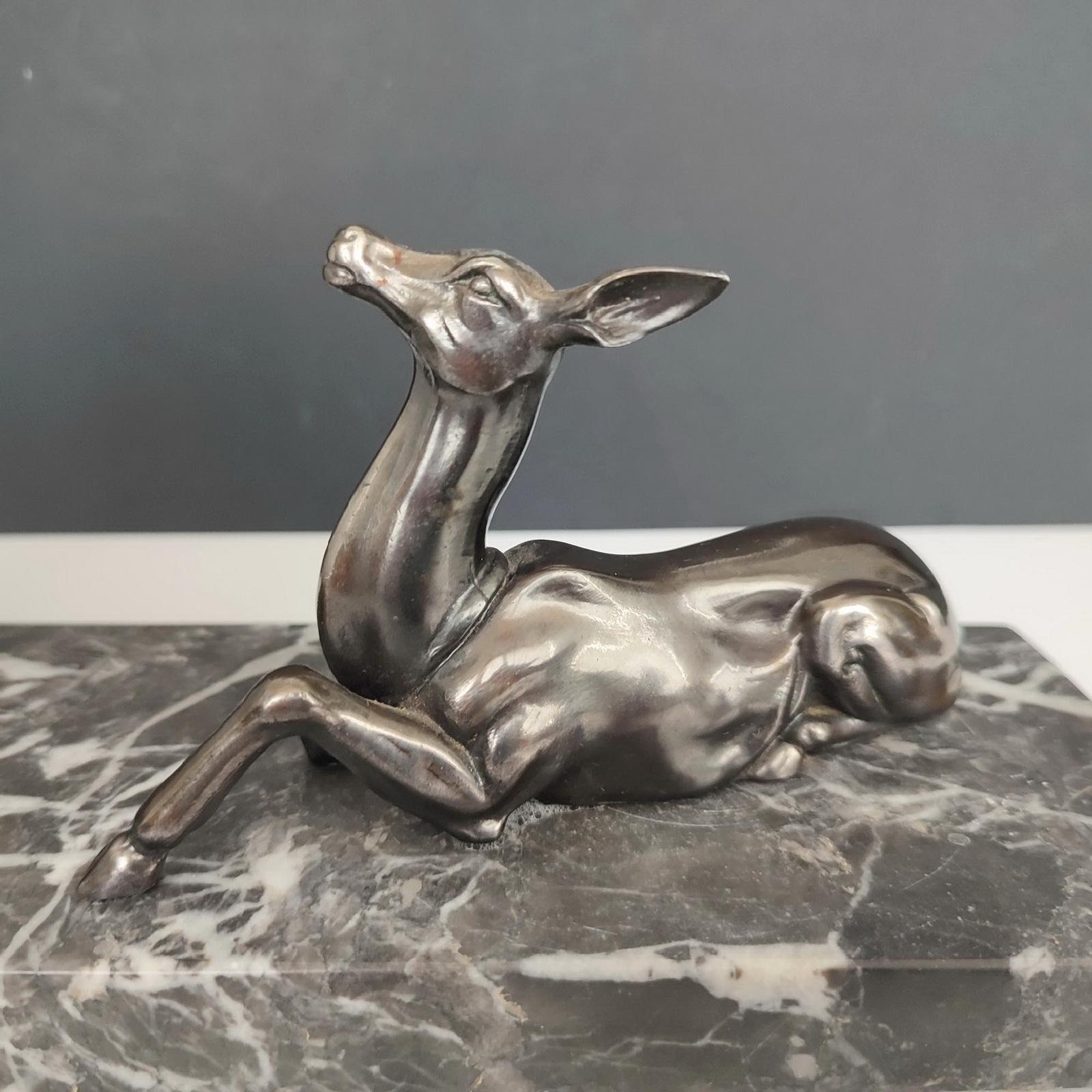 Französische Art-déco- Antelope-Tischlampe oder Nachttisch-Skulptur, 1930er Jahre im Angebot 3