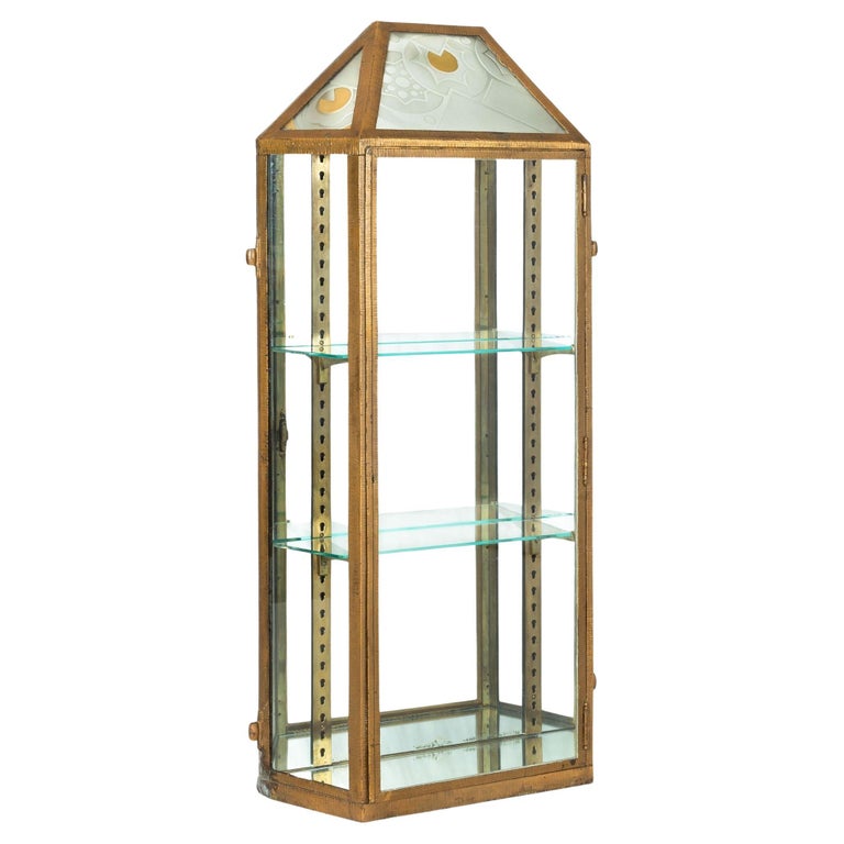 French Art Deco Antique Hanging Display Vitrine, circa 1930s