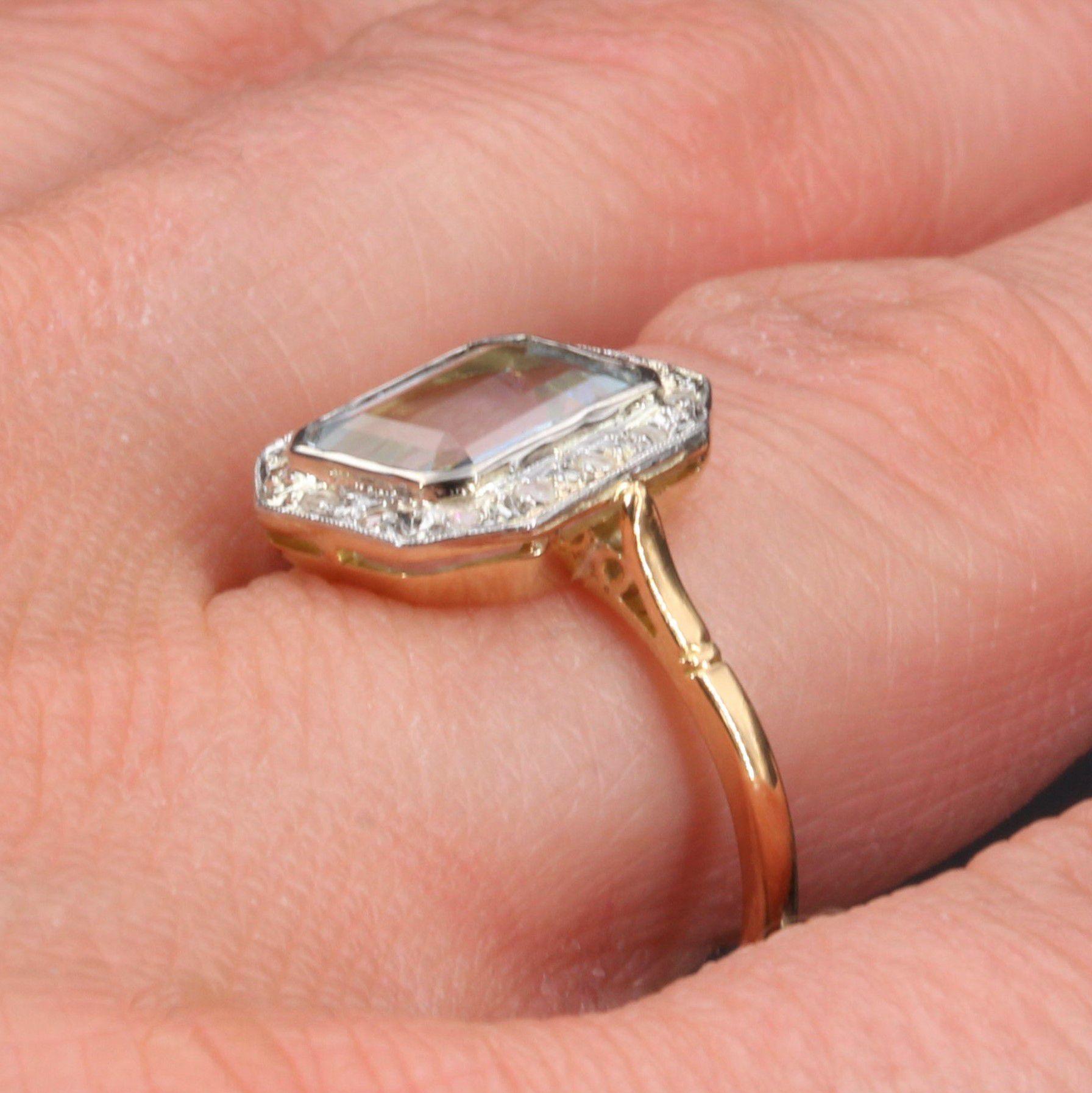 French Art Deco Aquamarine Diamond 18 Karat Yellow Gold Platinum Ring 4