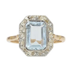 Antique French Art Deco Aquamarine Diamond 18 Karat Yellow Gold Platinum Ring