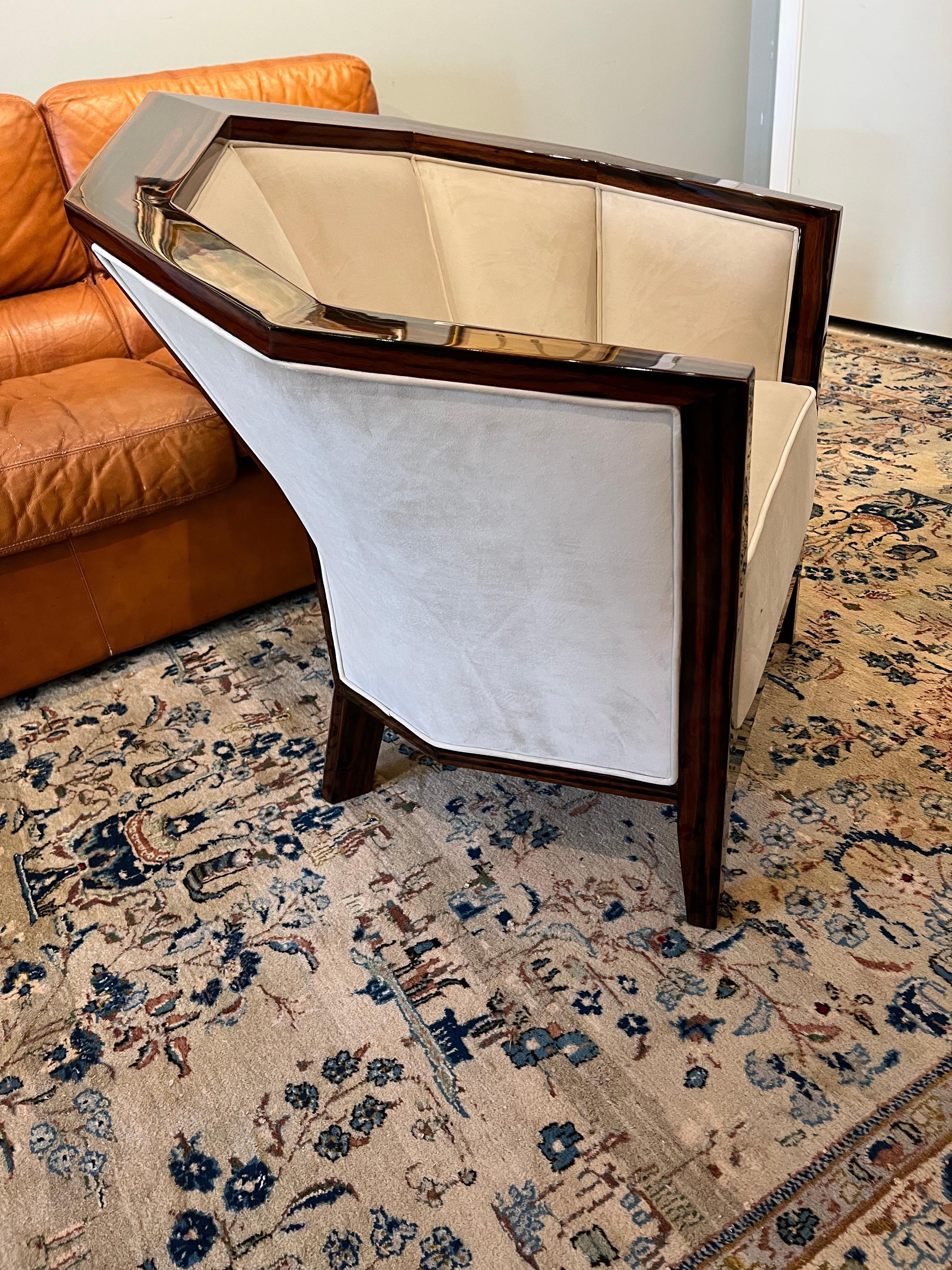 French Art Deco Armchair in the style of Pierre Chareau In condizioni buone in vendita a Houston, TX
