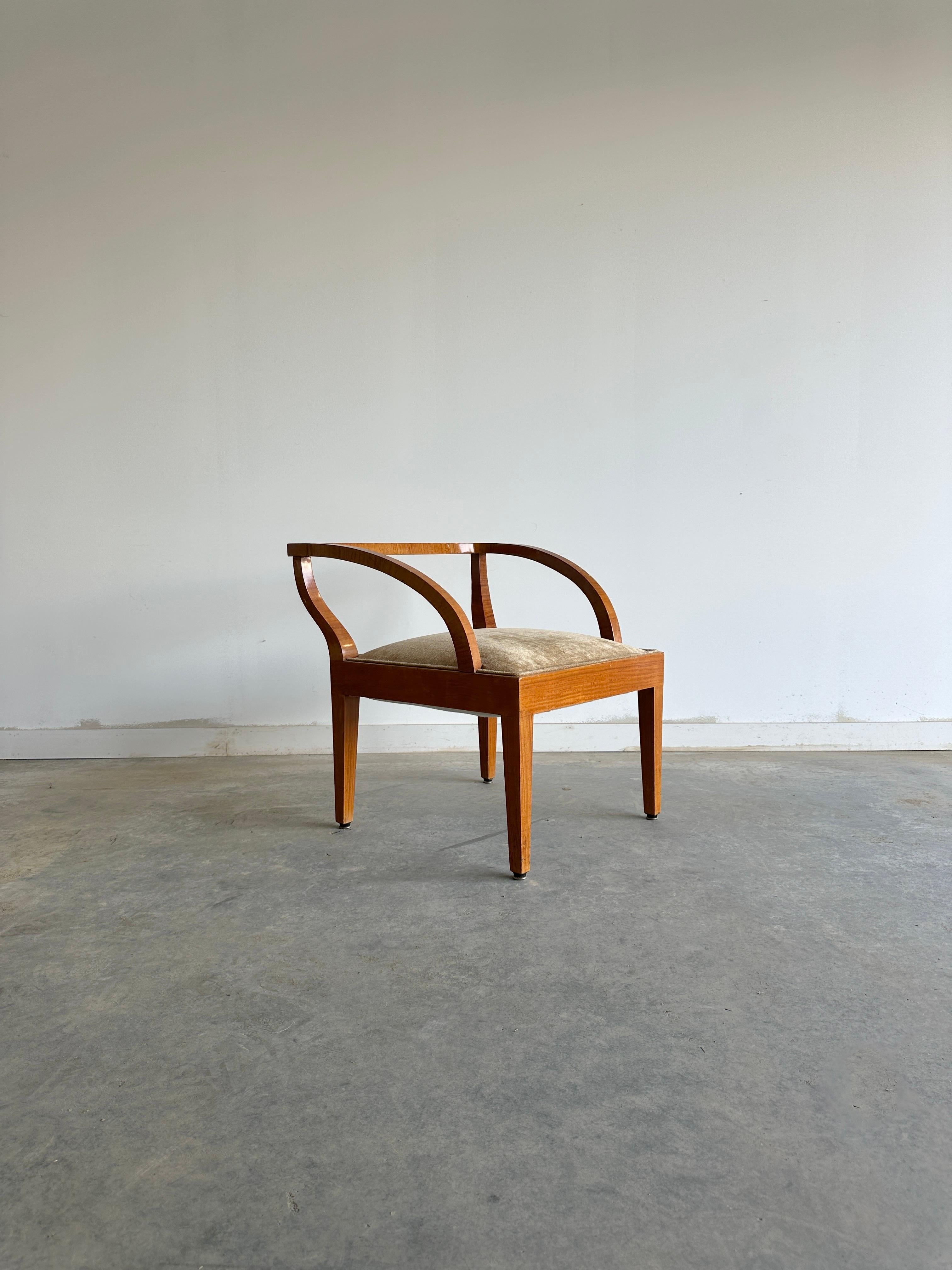 Veneer French Art Deco armchair with tan velvet seat For Sale