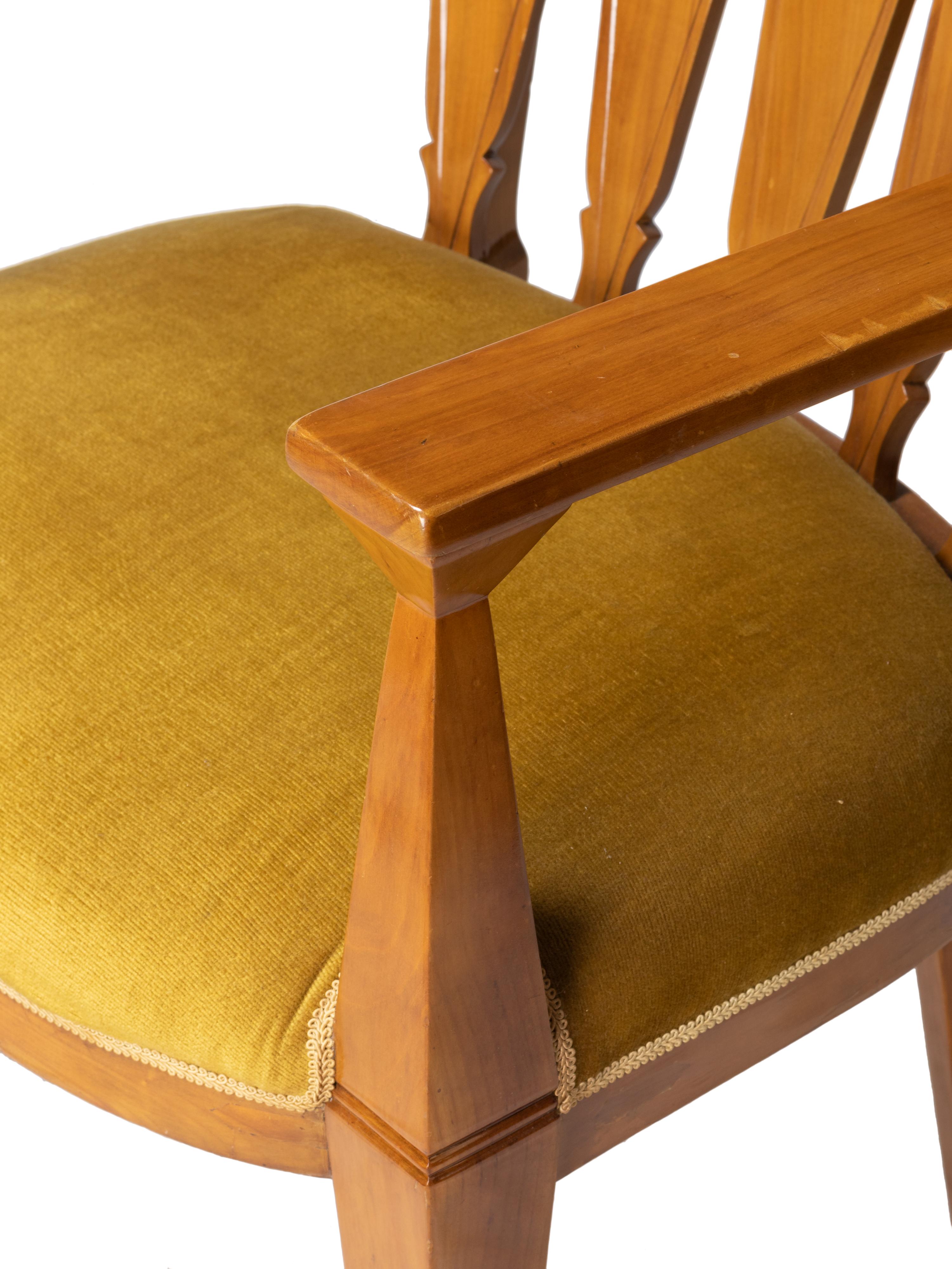 French Art Deco Armchair Yellow, 20th Century For Sale 4