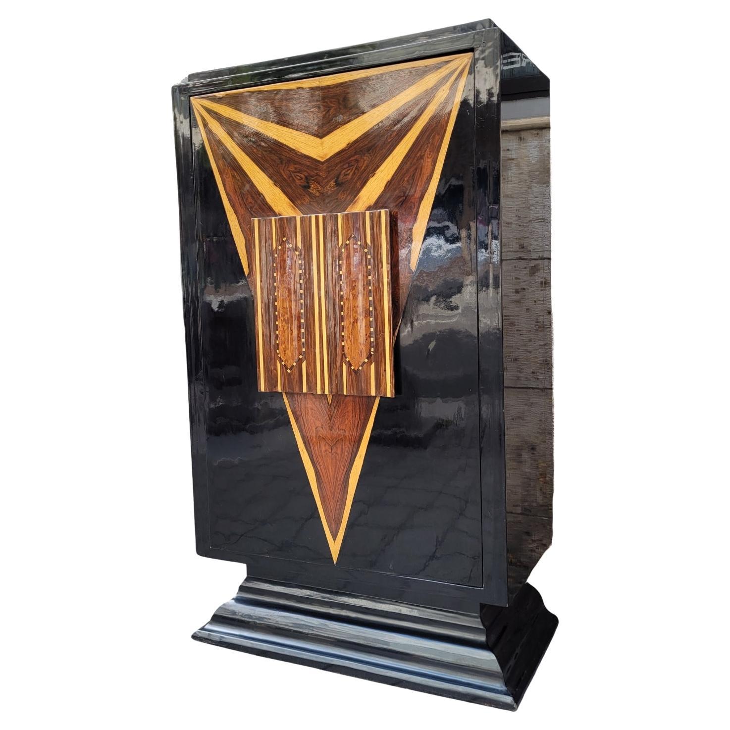 French Art Deco bar cabinet, lacquered wood and exotic wood marquetry