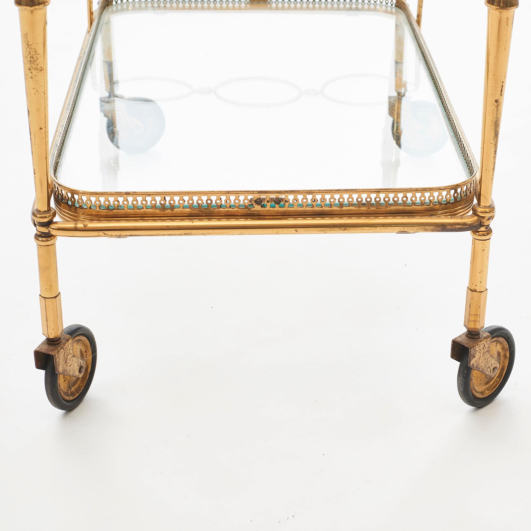 French Art Deco Bar Cart or Tea Trolley in Brass with Glass Trays In Good Condition In Kastrup, DK
