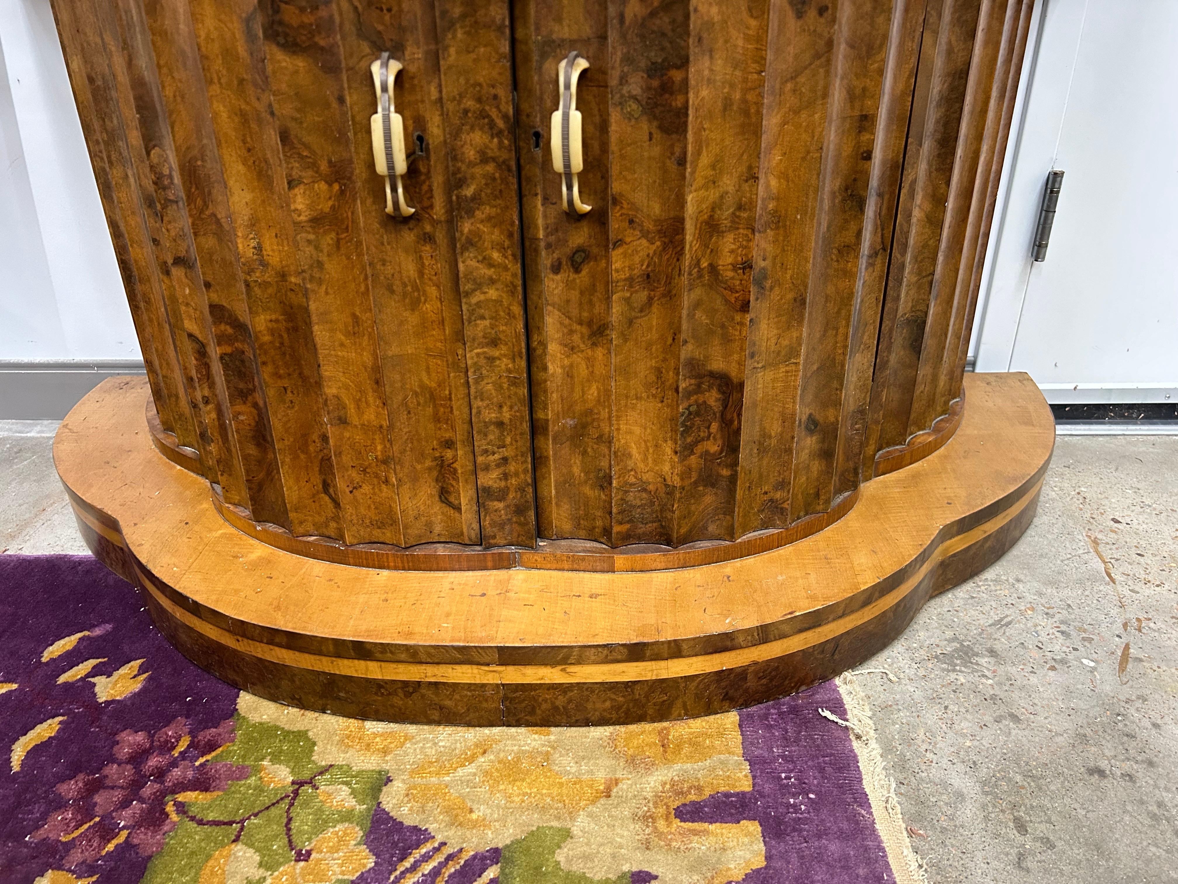 Italienische Art Deco Bar im Angebot 7