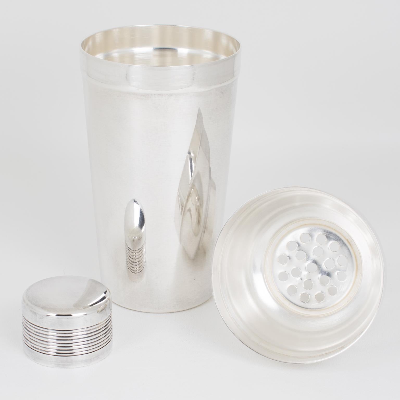 French Art Deco Barware Silver Plate Cocktail Shaker by Ercuis, Paris In Excellent Condition For Sale In Atlanta, GA