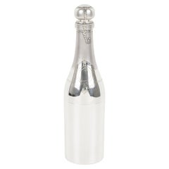 Shaker per cocktail Martini in argento, circa 1930