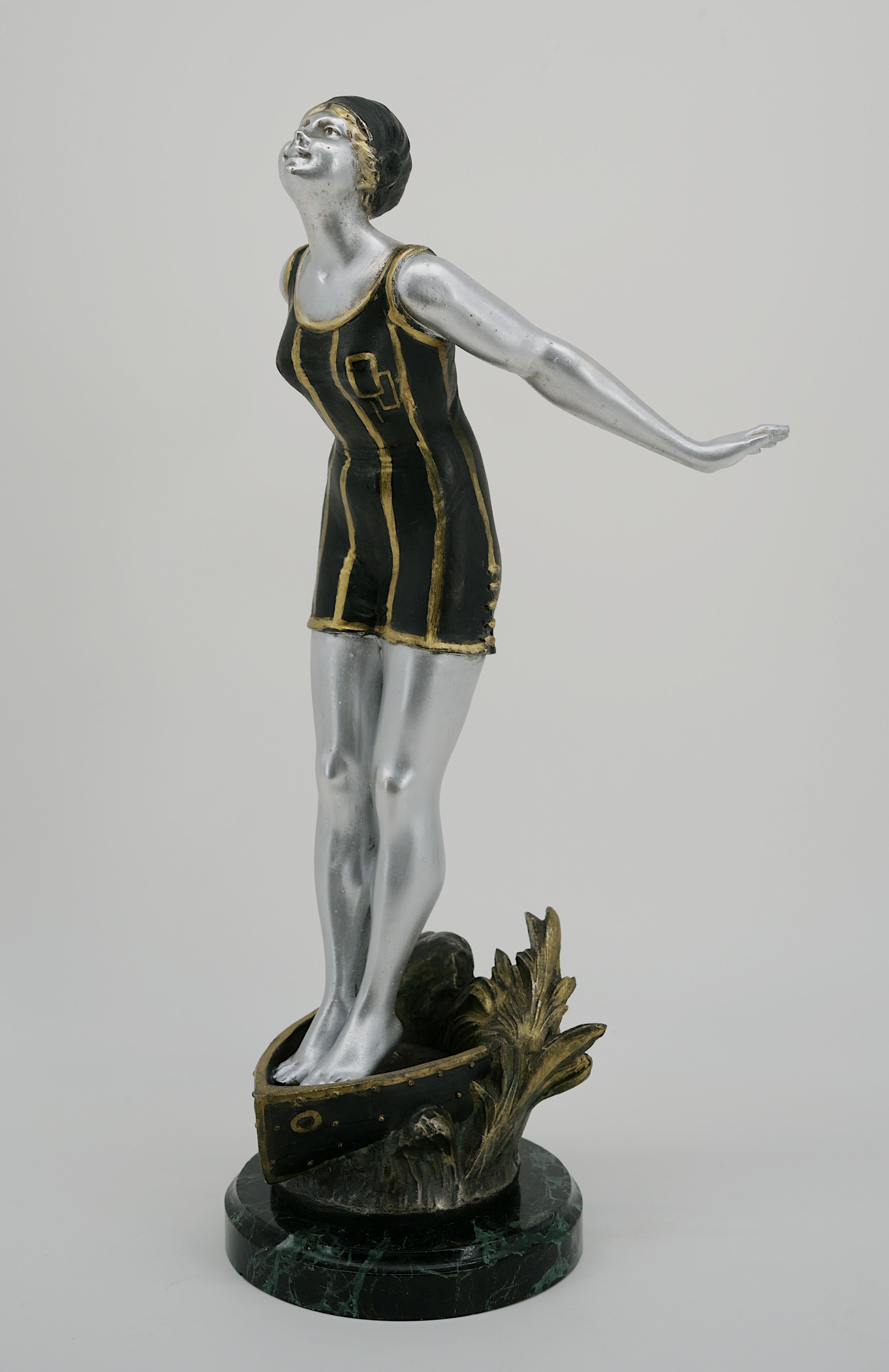 Zinc brut Sculpture de baigneur Art déco française, années 1930