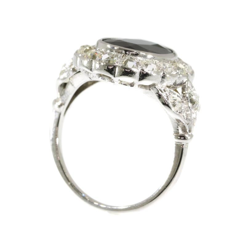 French Art Deco Belle Époque Engagement Ring with Diamonds and Natural Sapphire For Sale 2