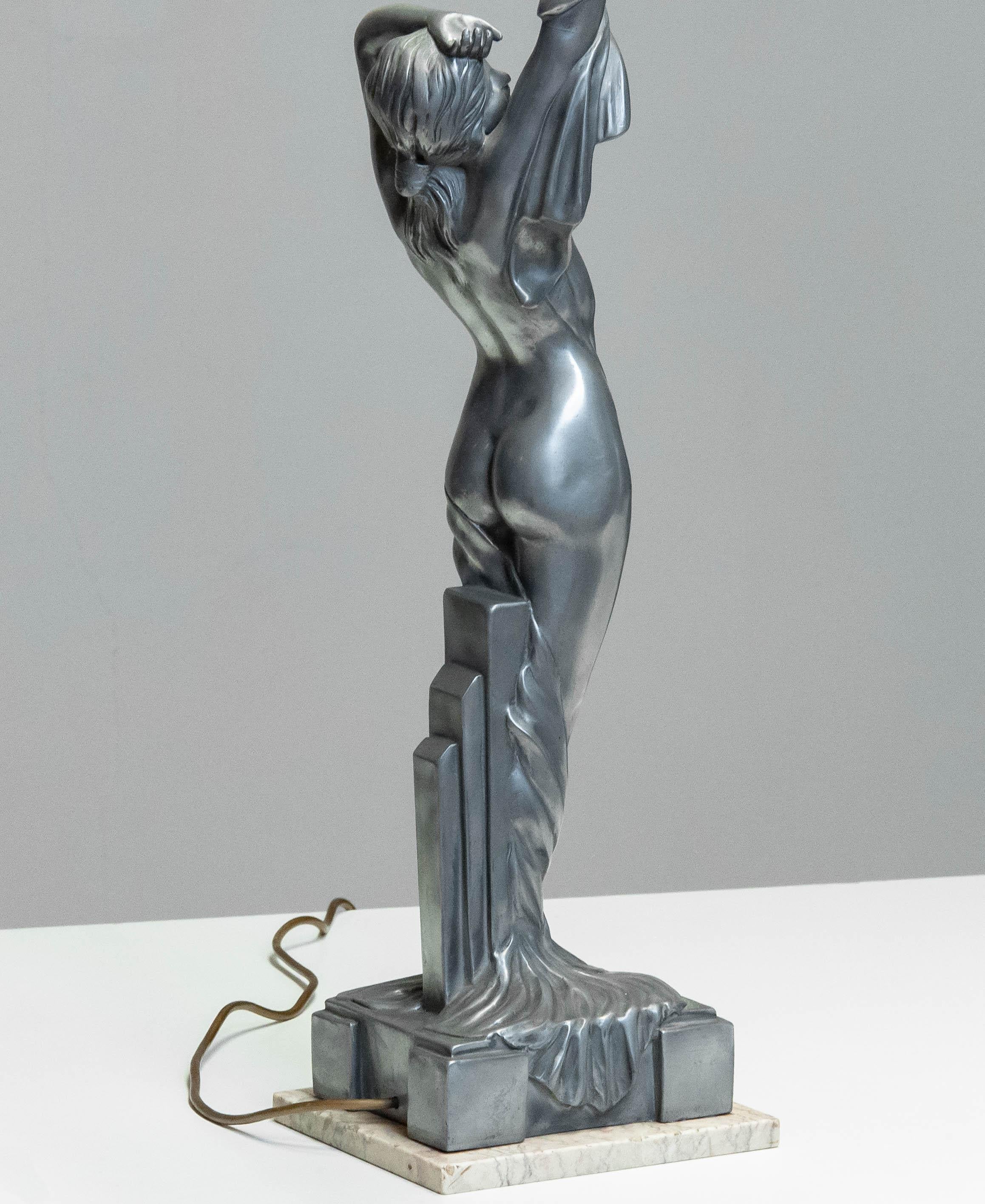 French Art Deco Biba Woman Table Lamp Pewter on Marble Base For Sale 2