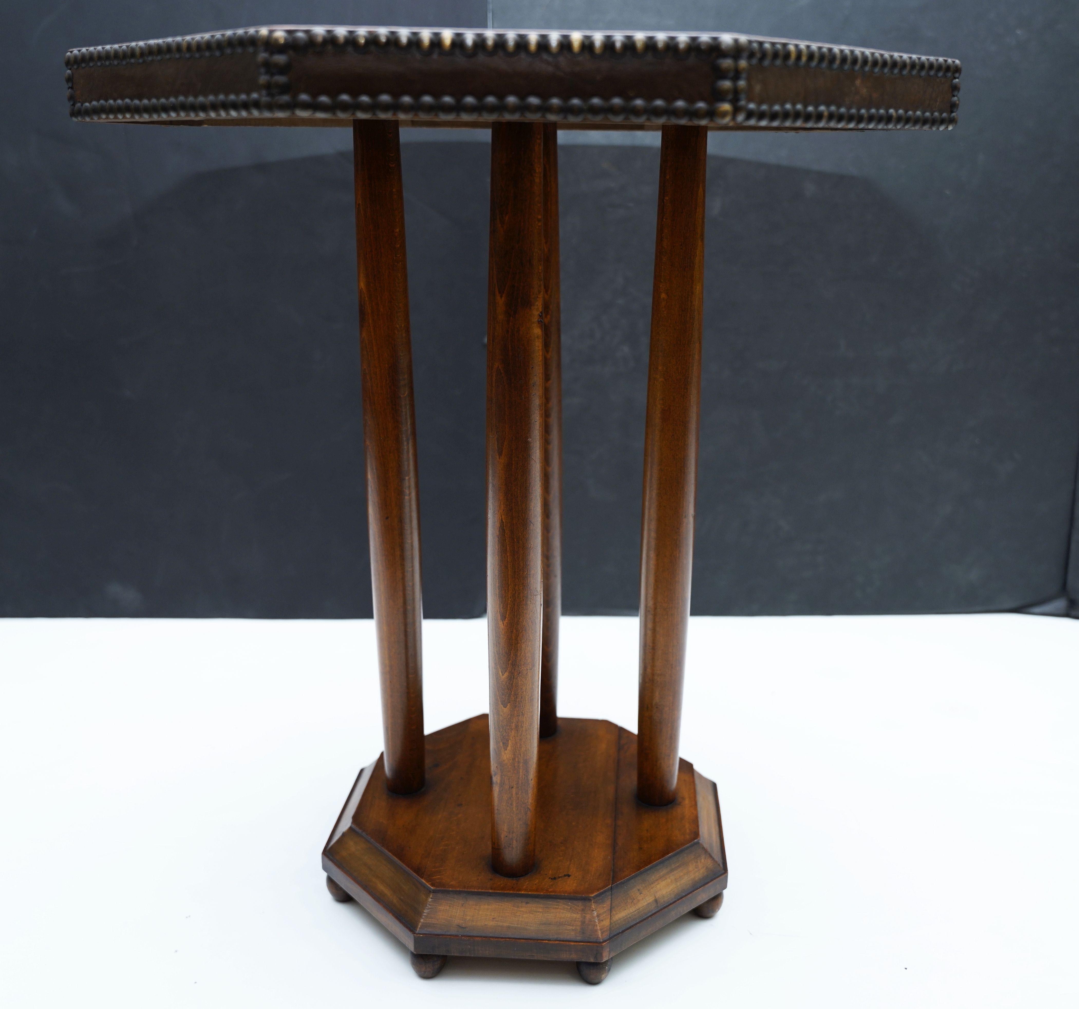 French Art Deco Bistro Occasional Table with Octagonal Top of Leather and Wood In Good Condition For Sale In Austin, TX
