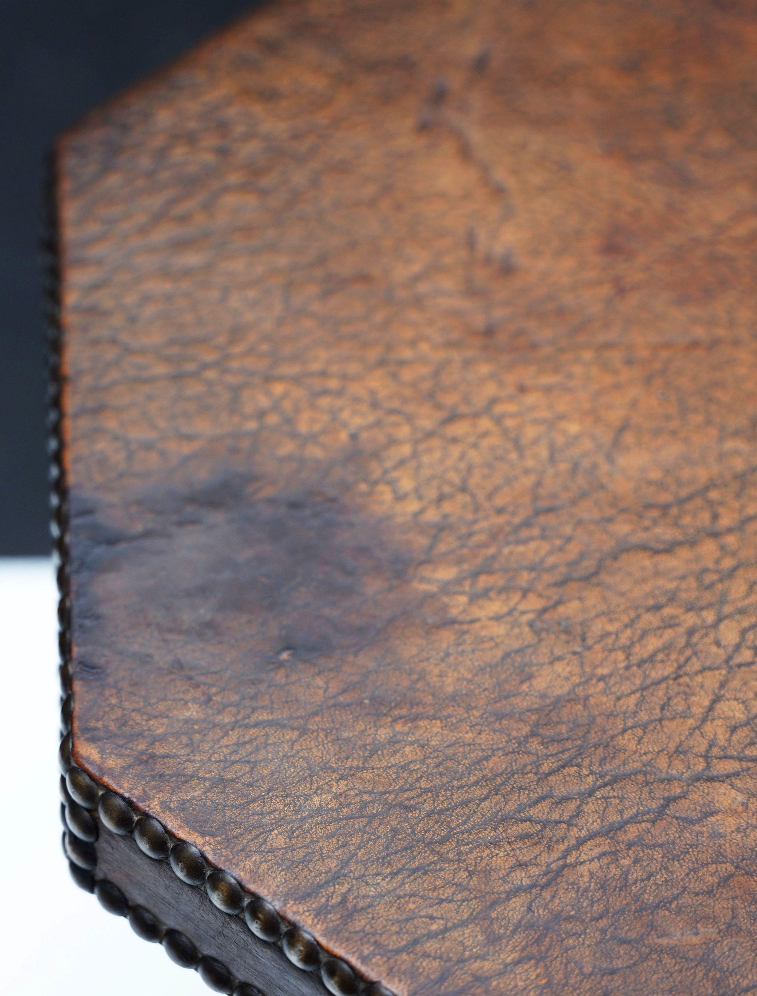 20th Century French Art Deco Bistro Occasional Table with Octagonal Top of Leather and Wood For Sale