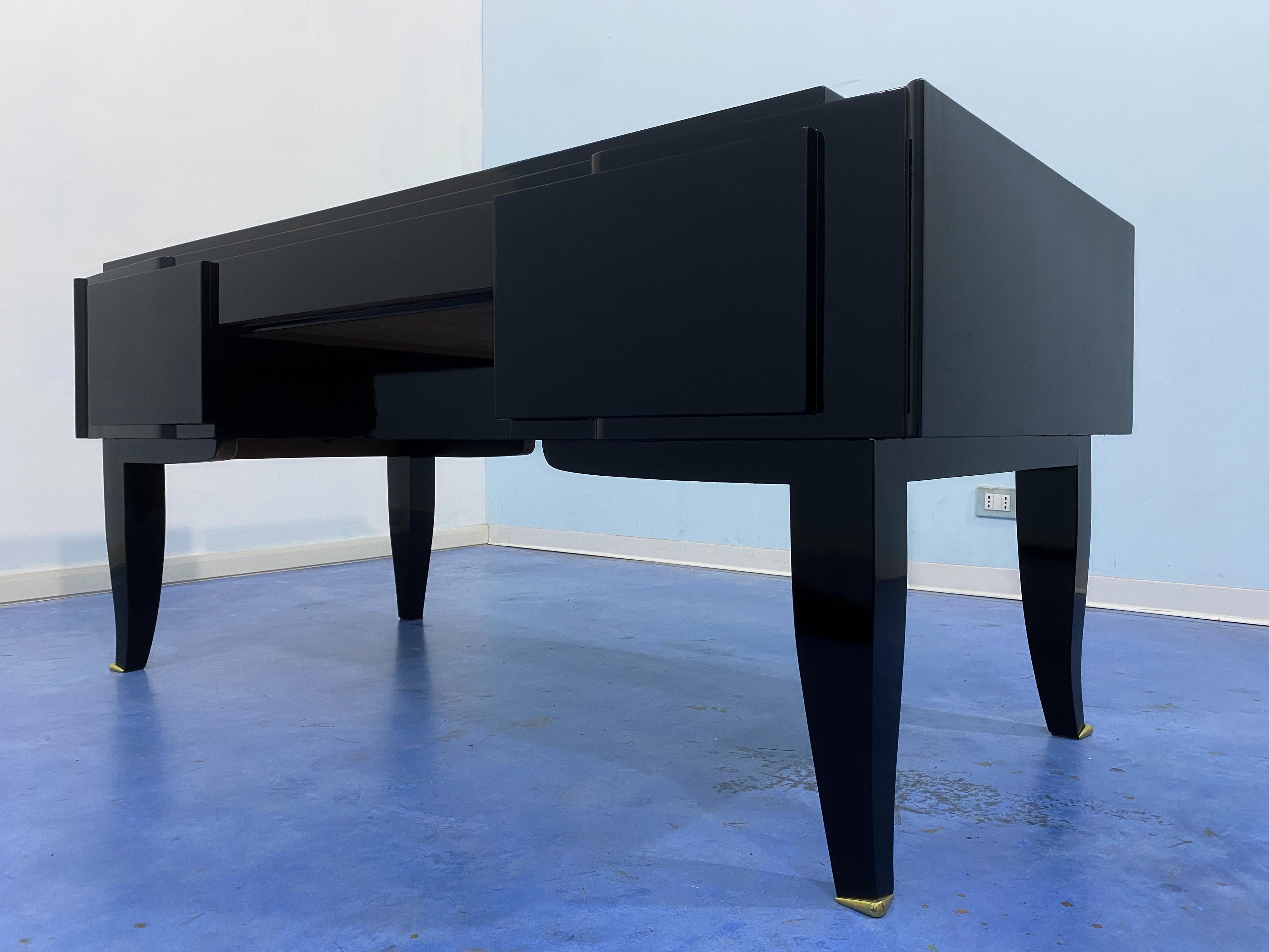 French Art Deco Black Lacquered Executive Desk, 1930s For Sale 12