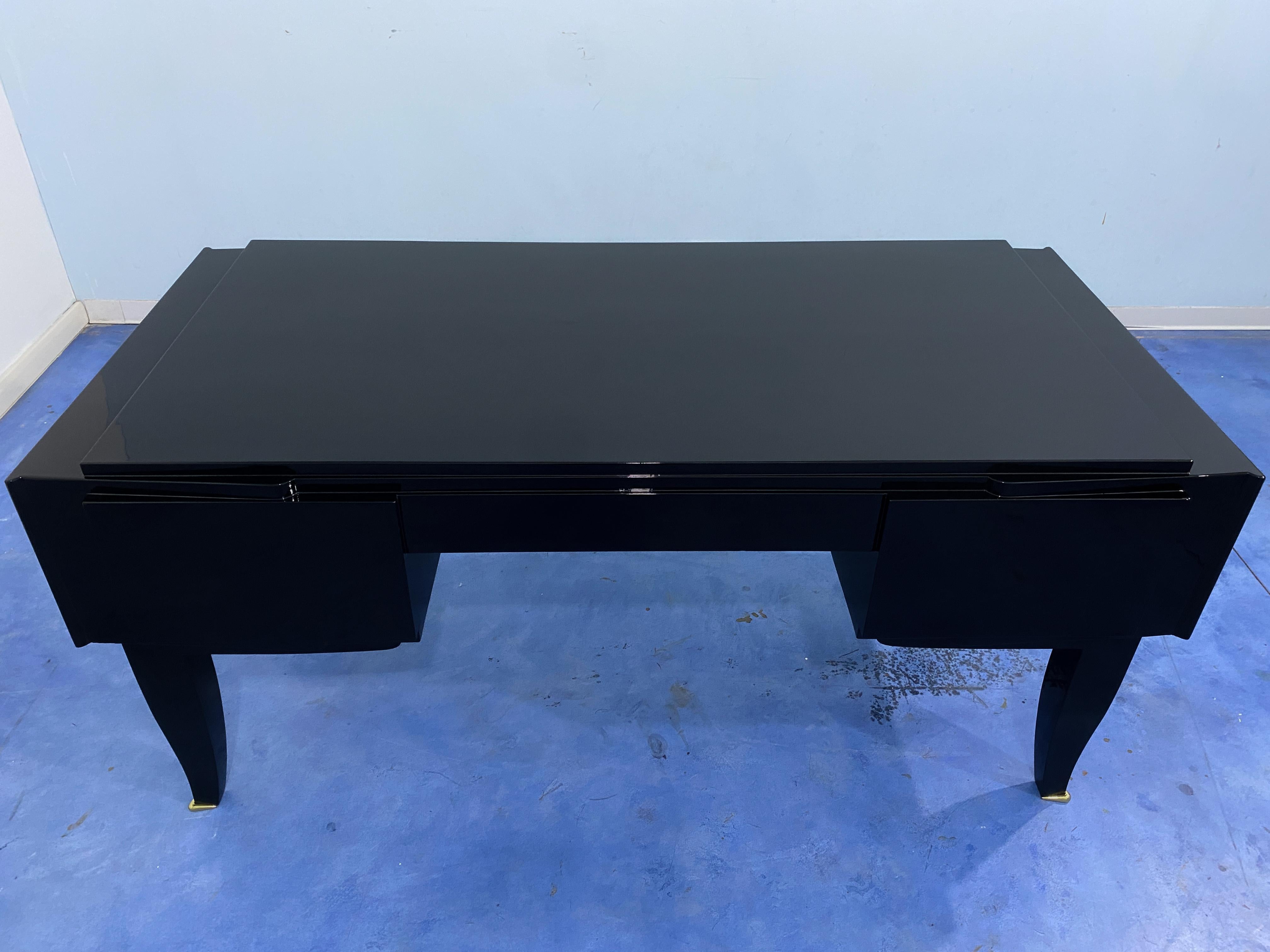 French Art Deco Black Lacquered Executive Desk, 1930s For Sale 13