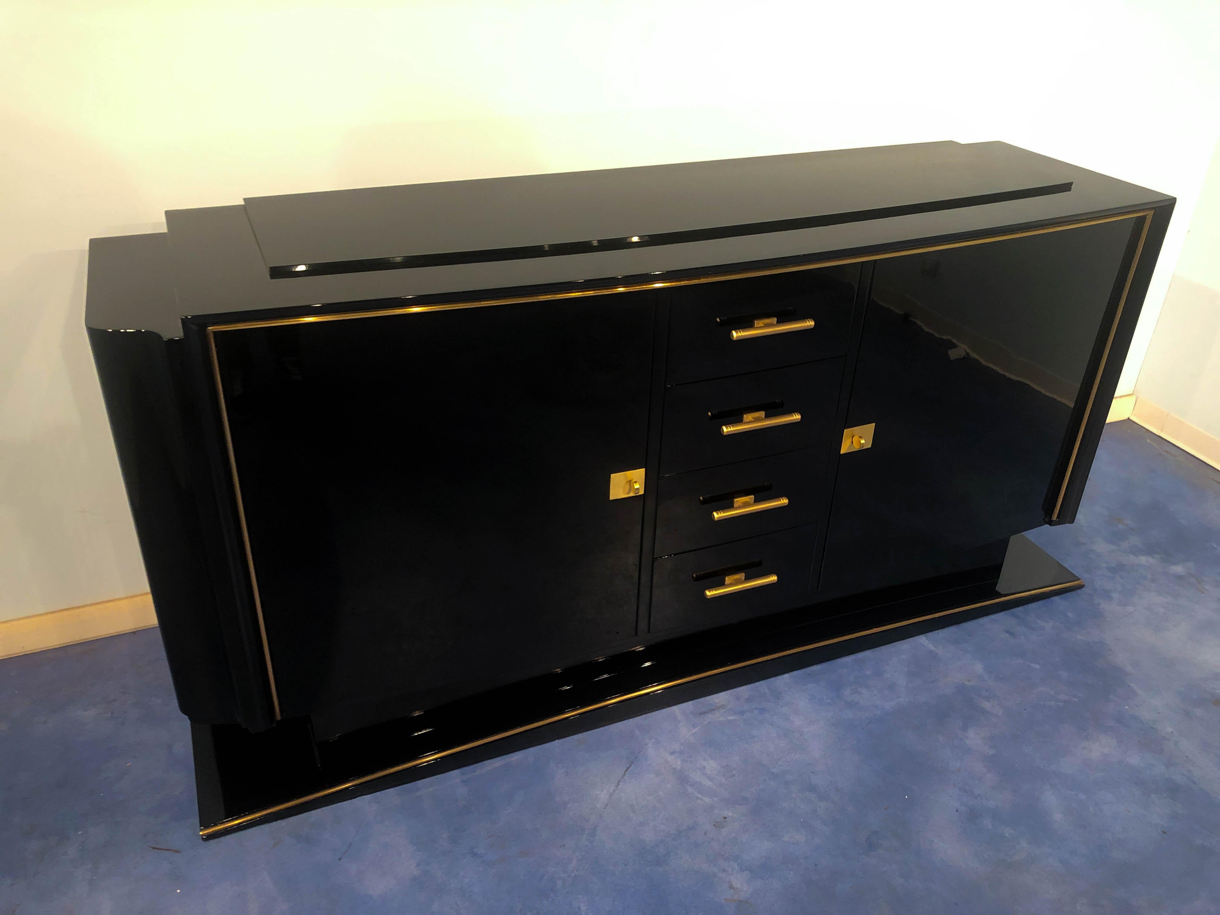 French Art Deco Black Lacquered Sideboard Cabinet, 1940s 7