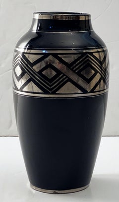 Art Deco Black Vase with Geometric Pattern in Silver by Odyv
