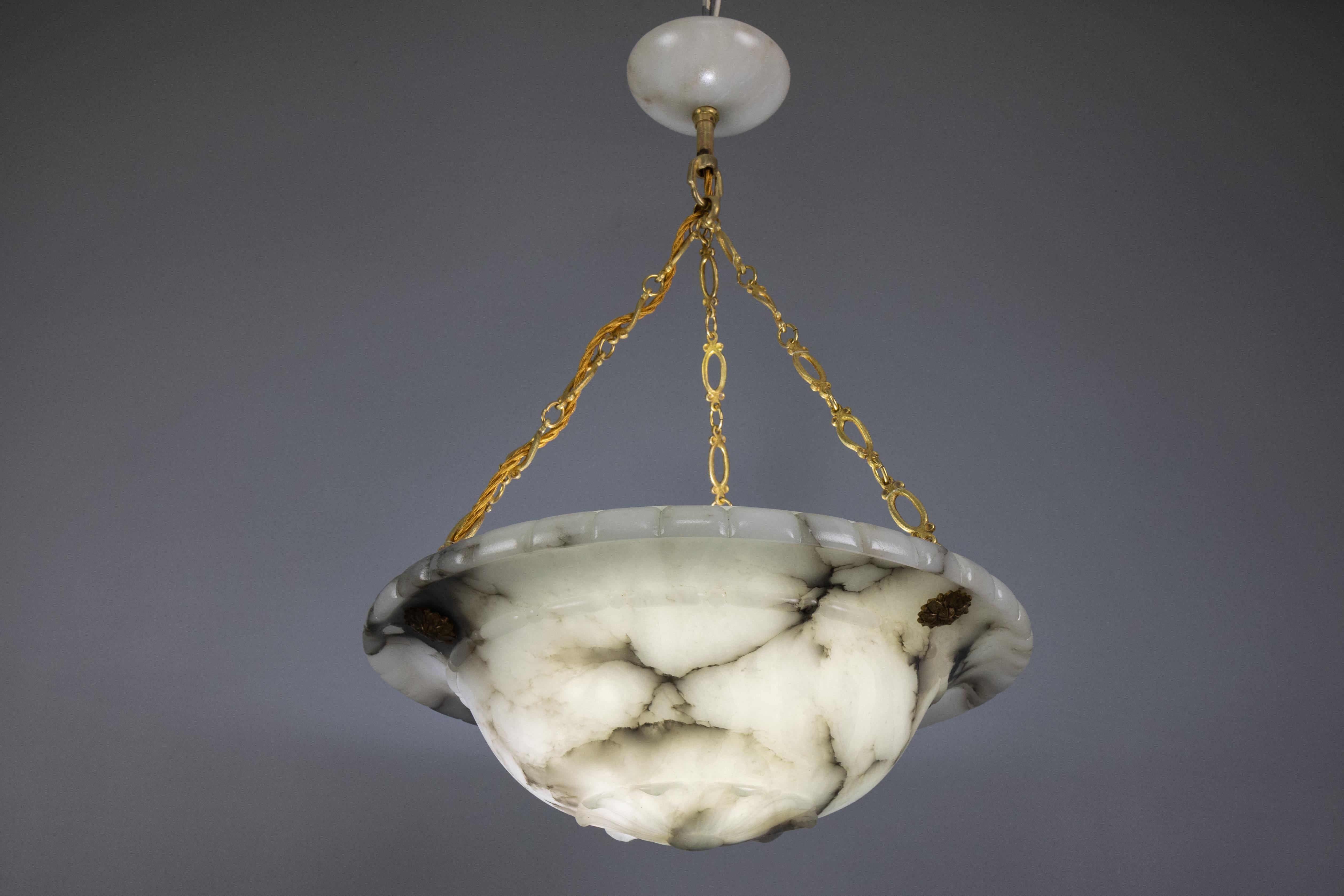 French Art Deco Black-Veined White Alabaster and Brass Pendant Light, ca 1920s For Sale 10
