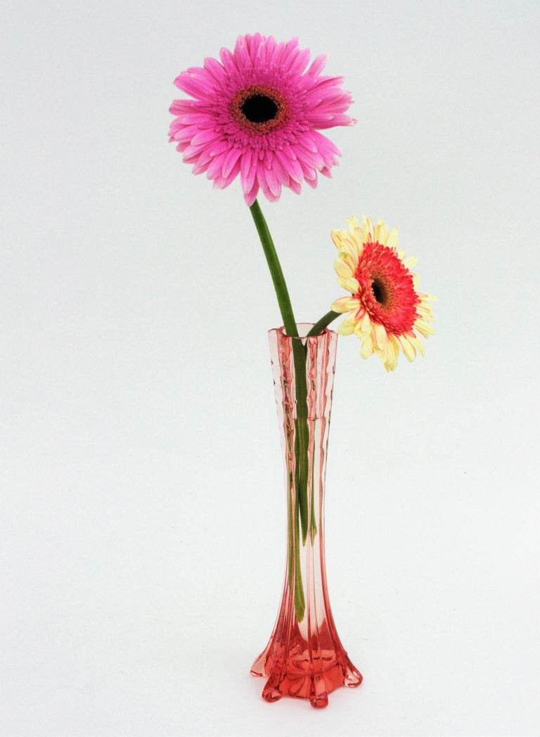 French Art Deco Blown Glass Pink Amberina Single Flower Vase For Sale at  1stDibs