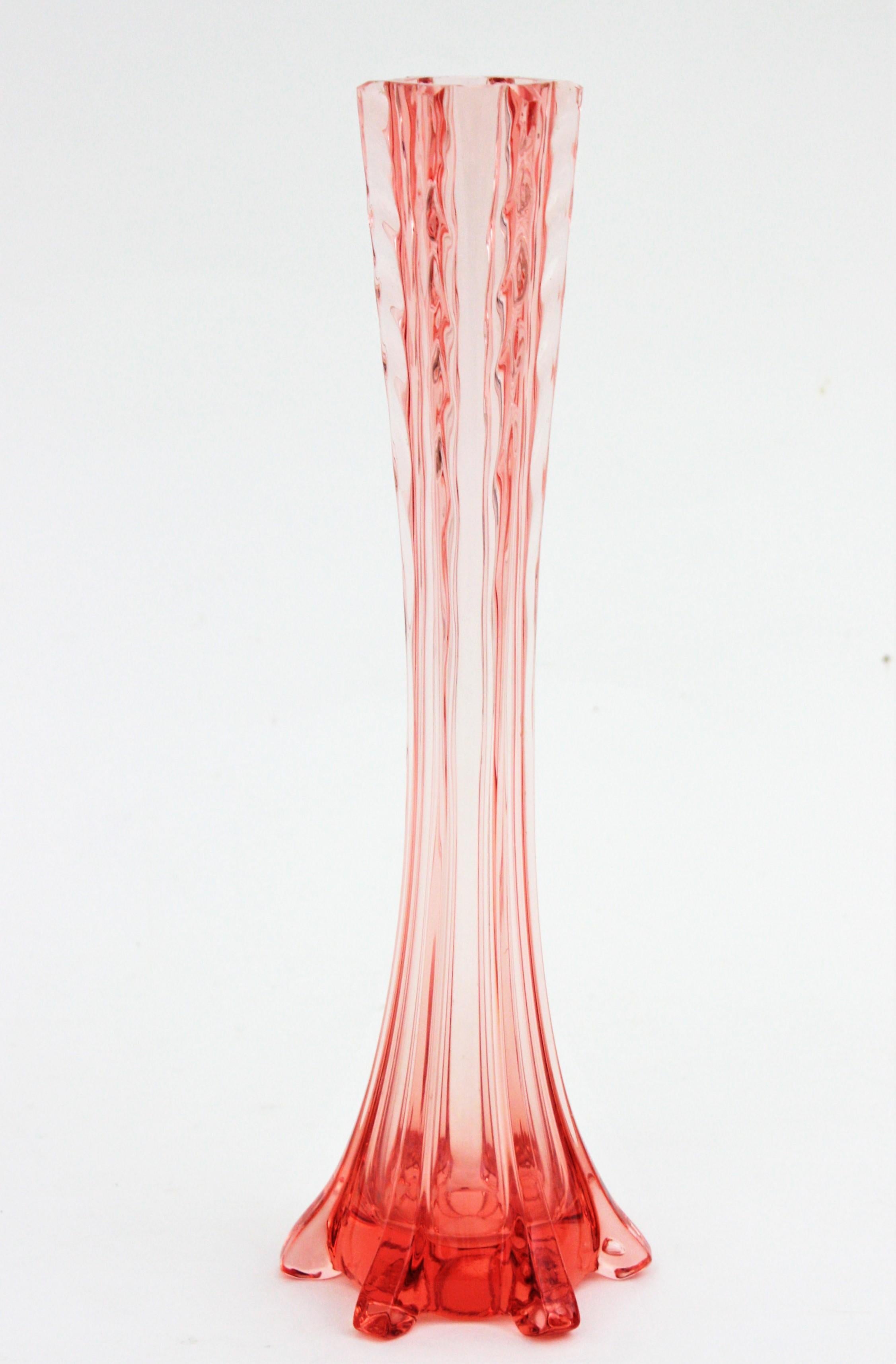 Einreihige Blumenvase aus geblasenem Glas in Rosa, Bernstein, Art déco im Zustand „Hervorragend“ im Angebot in Barcelona, ES