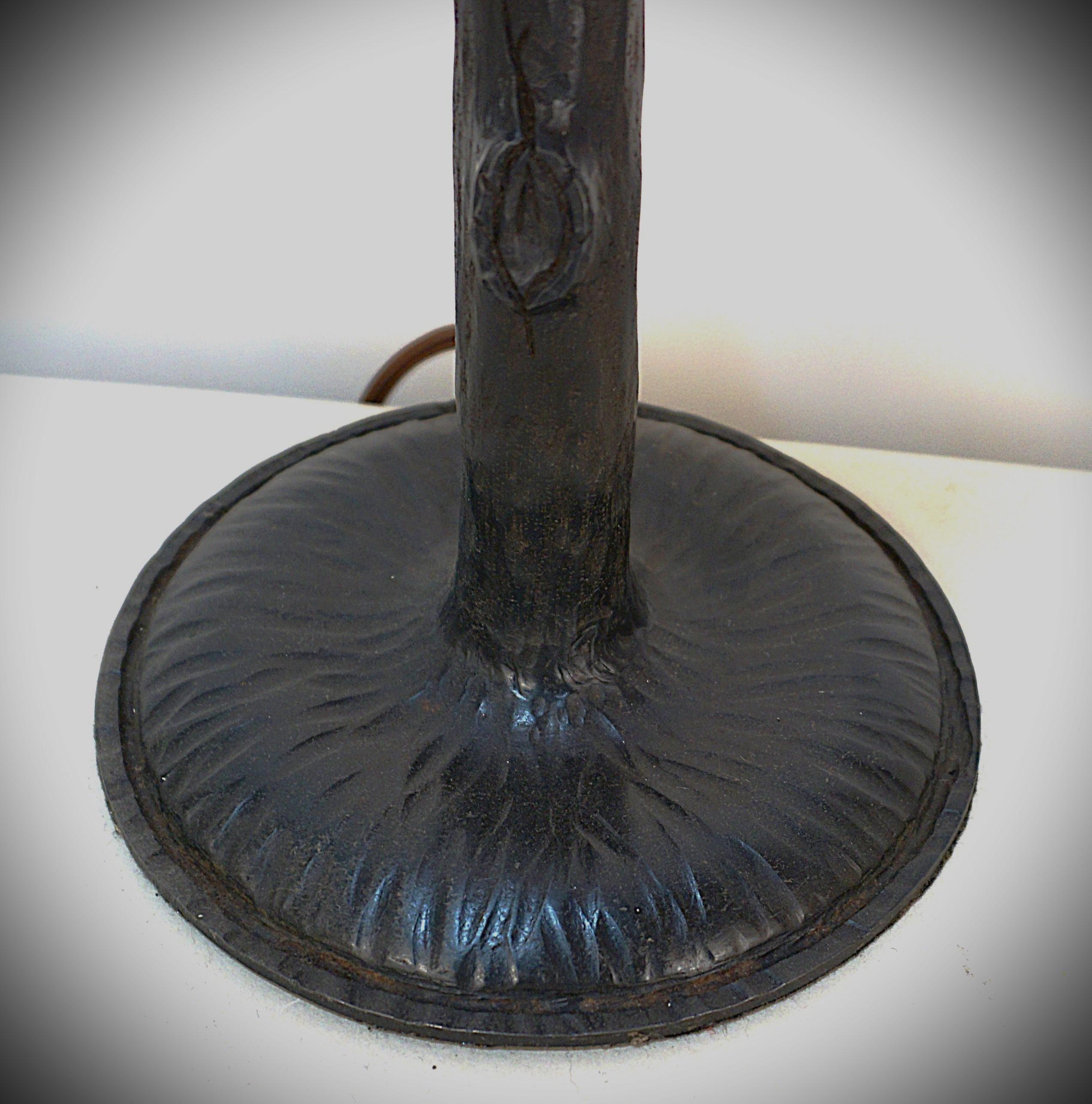 Early 20th Century French Art Deco Blown Glass Wrought Iron Table Lamp by Charles Schneider