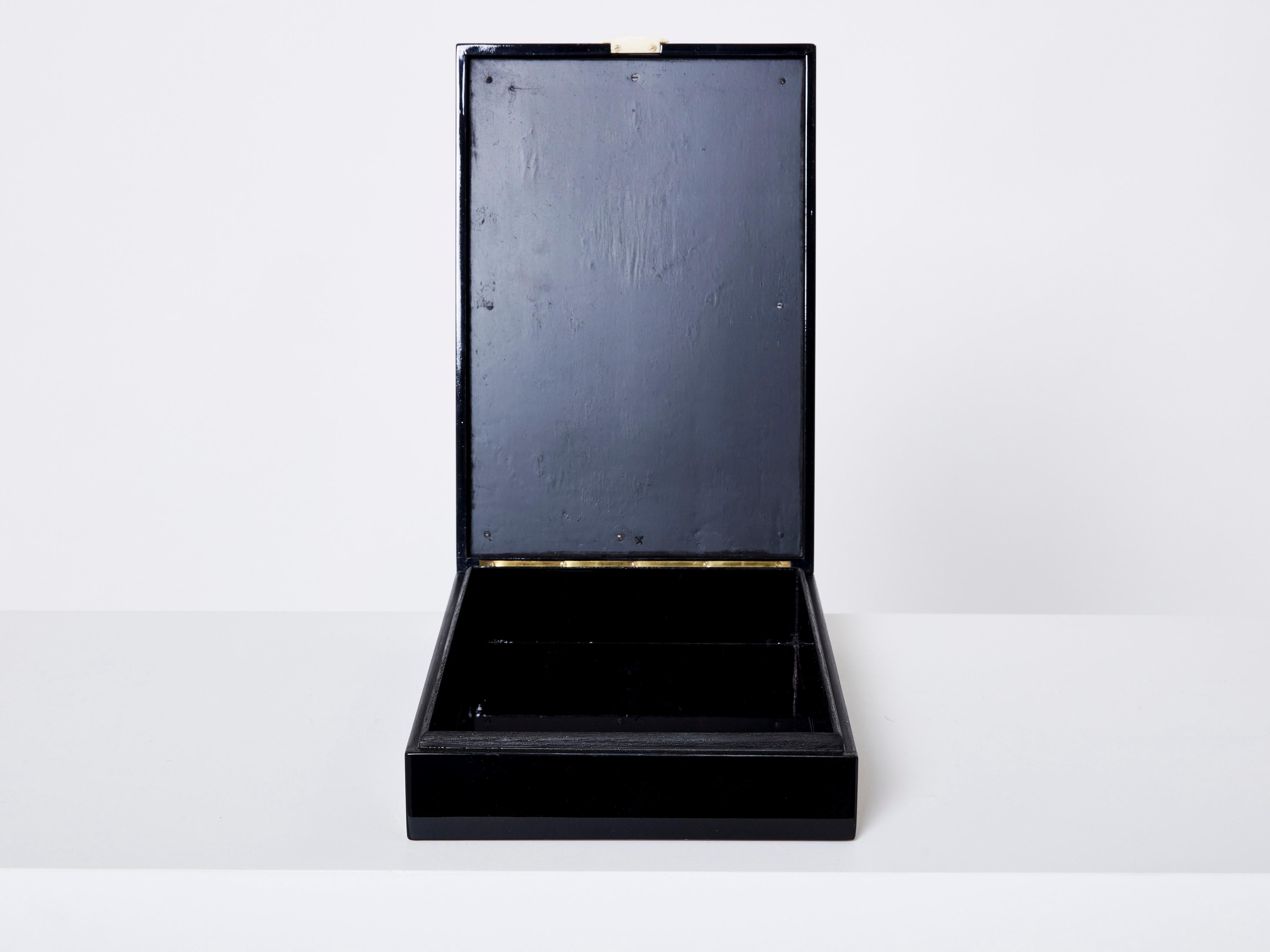 French Art Deco Box Black Lacquer Carved Jade Stone, 1930 For Sale 7