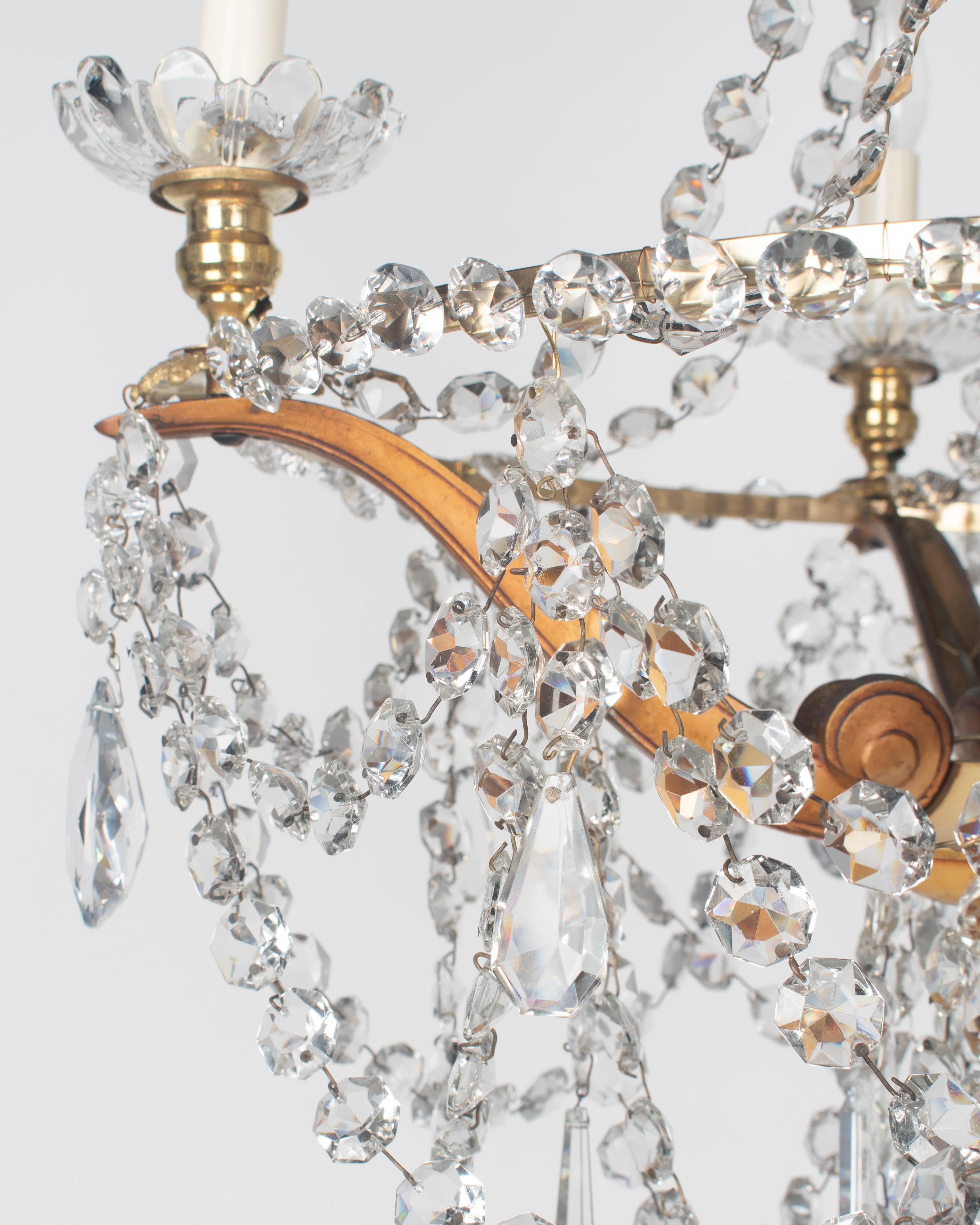 Lustre Art Déco français en laiton et cristal 4 lumières en vente 2