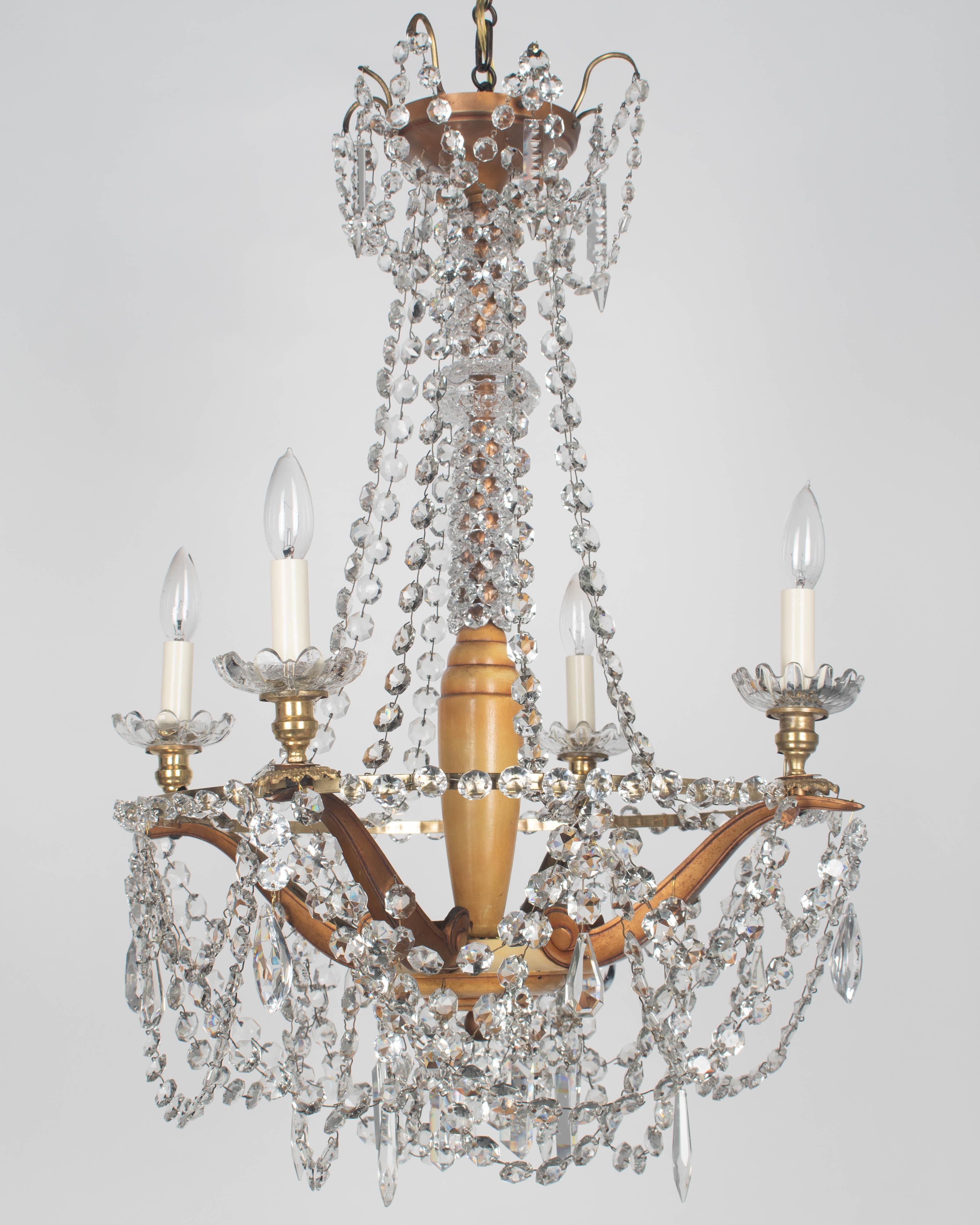 Lustre Art Déco français en laiton et cristal 4 lumières en vente 11