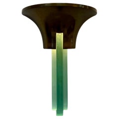 Aplique Art Decó francés de latón y cristal de Jean Perzel, años 40