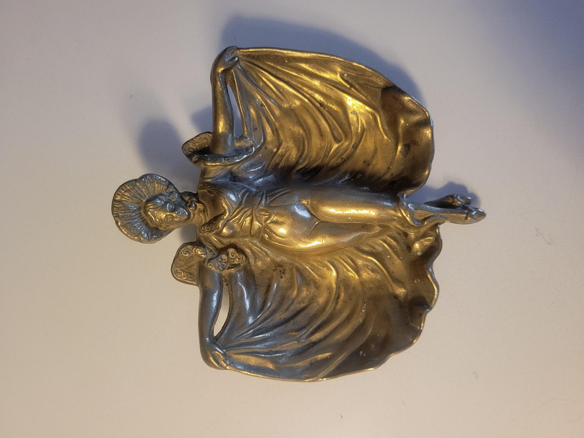 French Art Deco Brass Ashtray For Sale 2