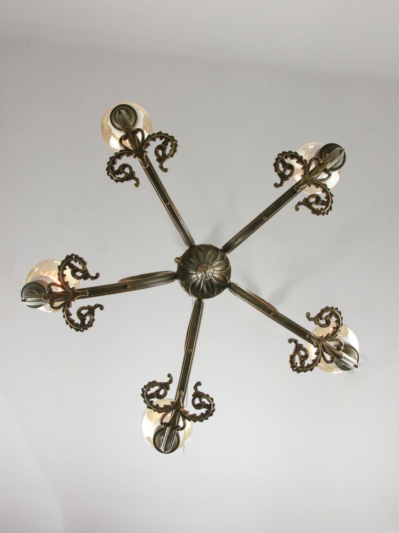 French Art-Deco Brass Chandelier, 1930s For Sale 8