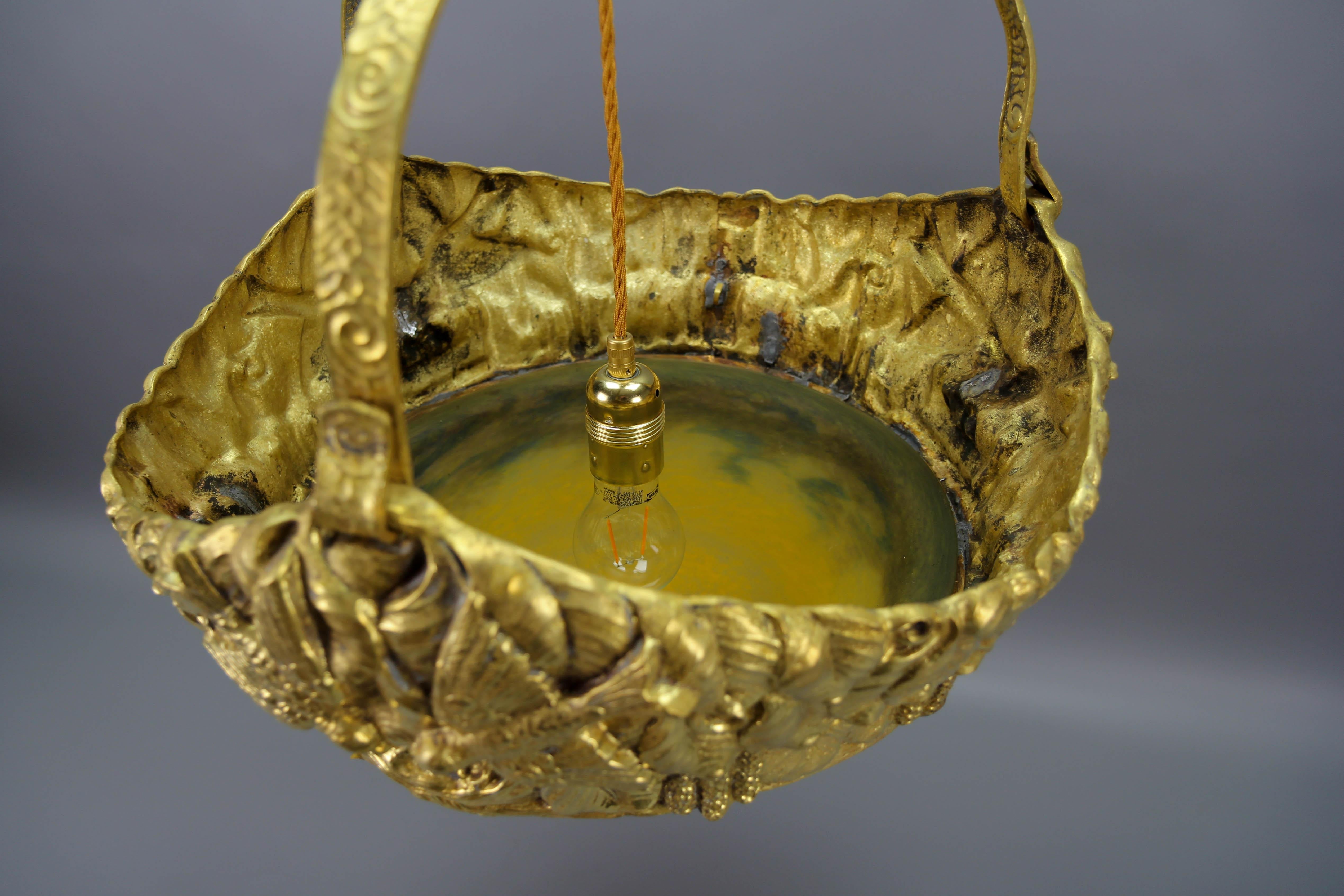 French Art Deco Brass Chandelier with Yellow Pâte de Verre Glass by Degué For Sale 11