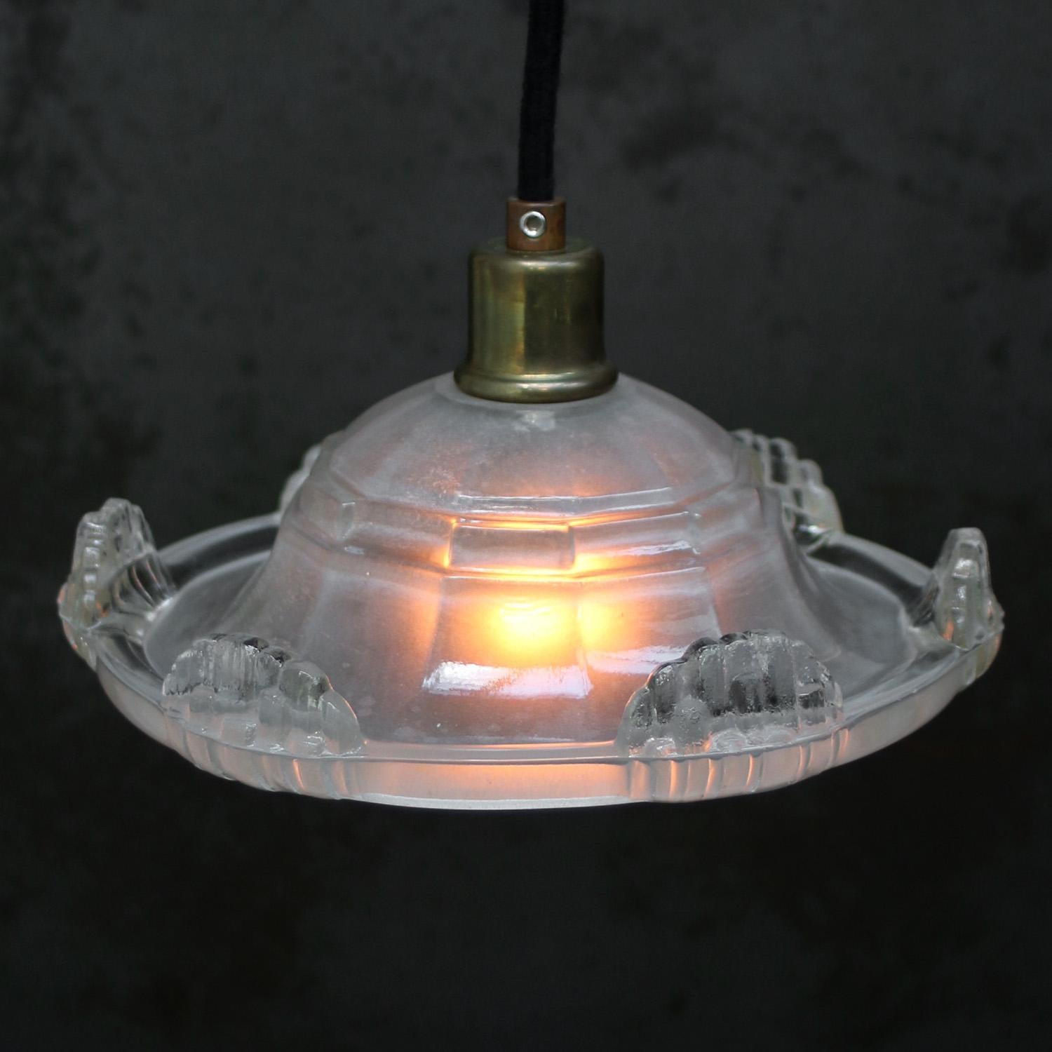 French Art Deco Brass Etched Glass Pendant Light 1920s For Sale 5