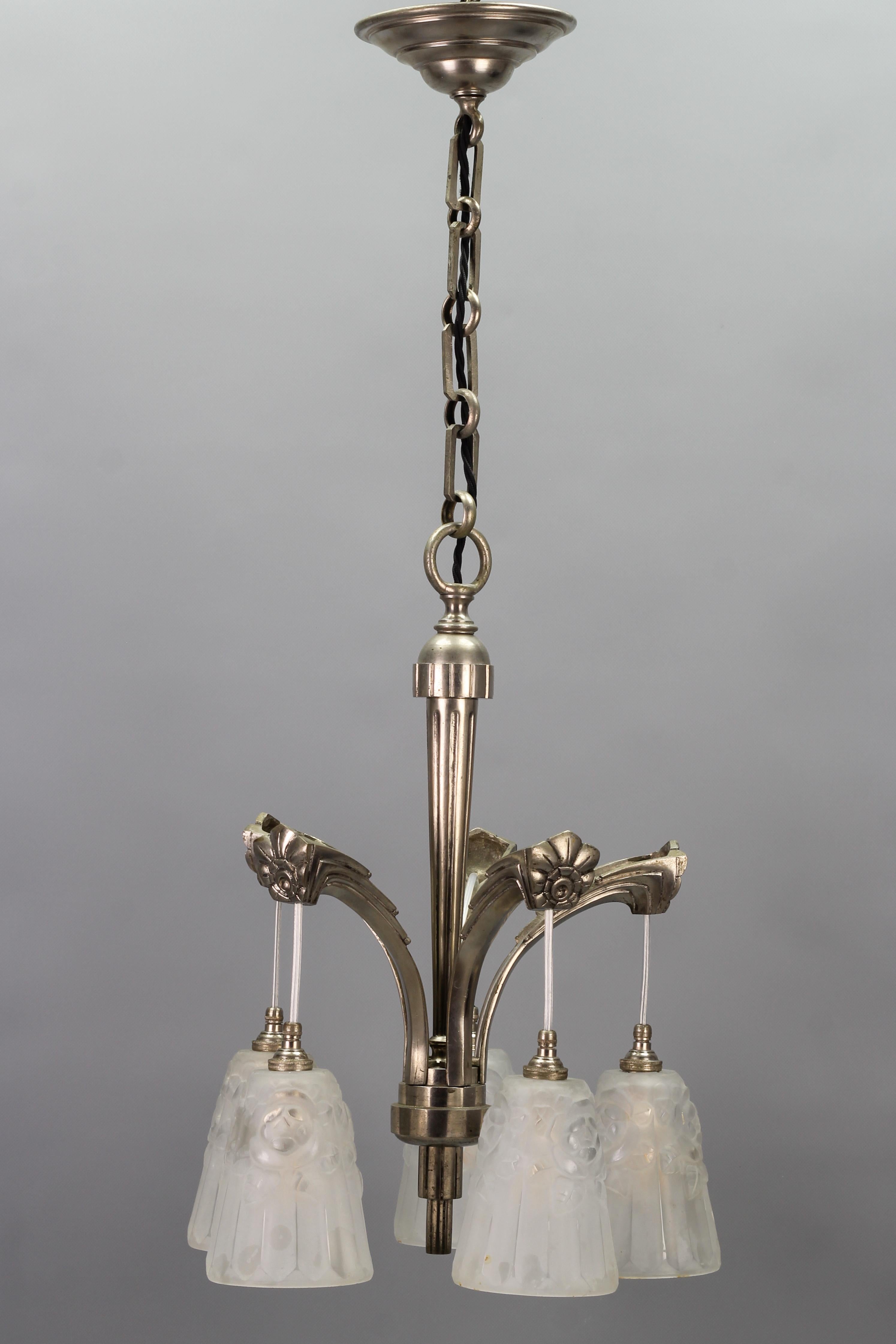 French Art Deco Brass Five-Light Chandelier with White Glass by Degué, 1930s For Sale 6