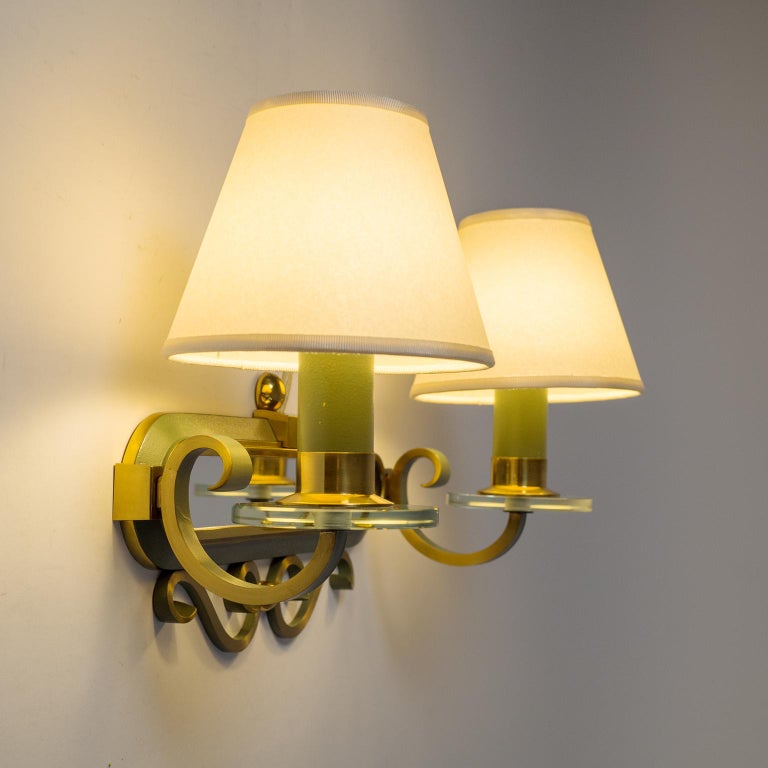 French Art Deco Brass Wall lights, 1940s For Sale at 1stdibs