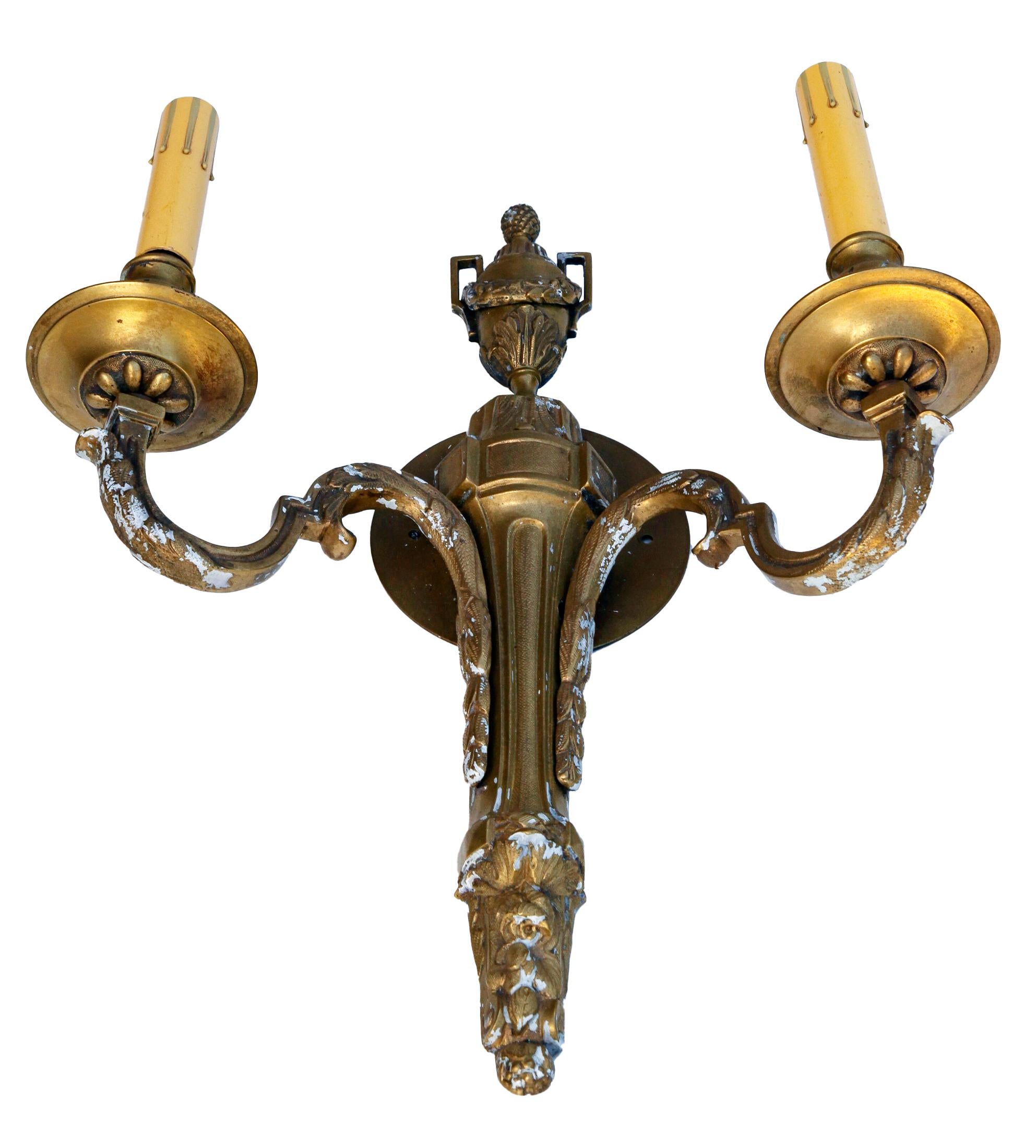 Fatto a mano Applique francese in ottone Art&Deco in vendita