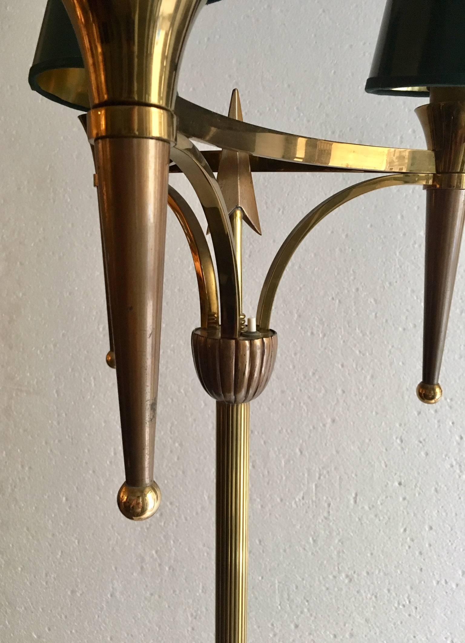  Art Deco  French Tripode  Bronze and Brass Floor Lamp In Good Condition In Madrid, ES