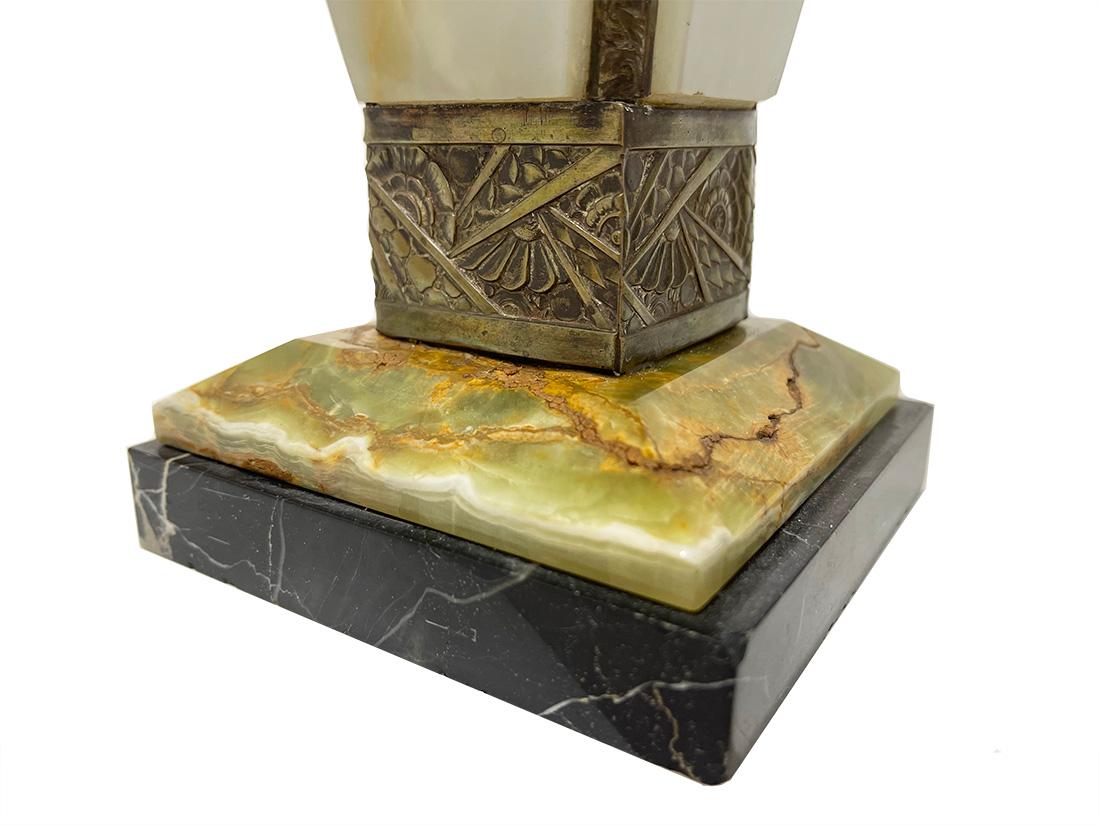French Art Deco bronze and Onyx mantelpieces, ca. 1920 For Sale 1