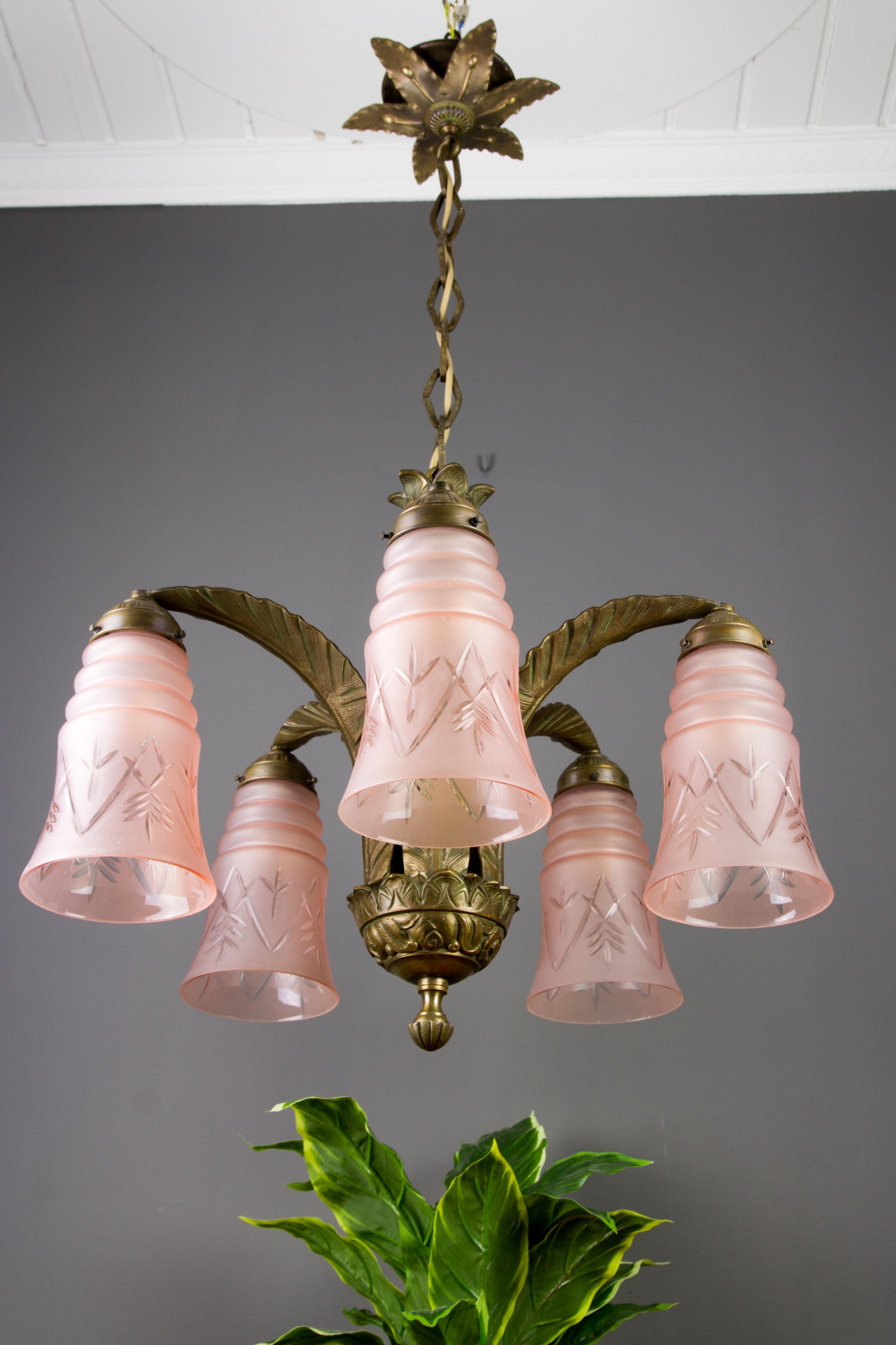 Mid-20th Century French Art Deco Bronze and Pink Frosted Glass Five-Light Chandelier, 1930s