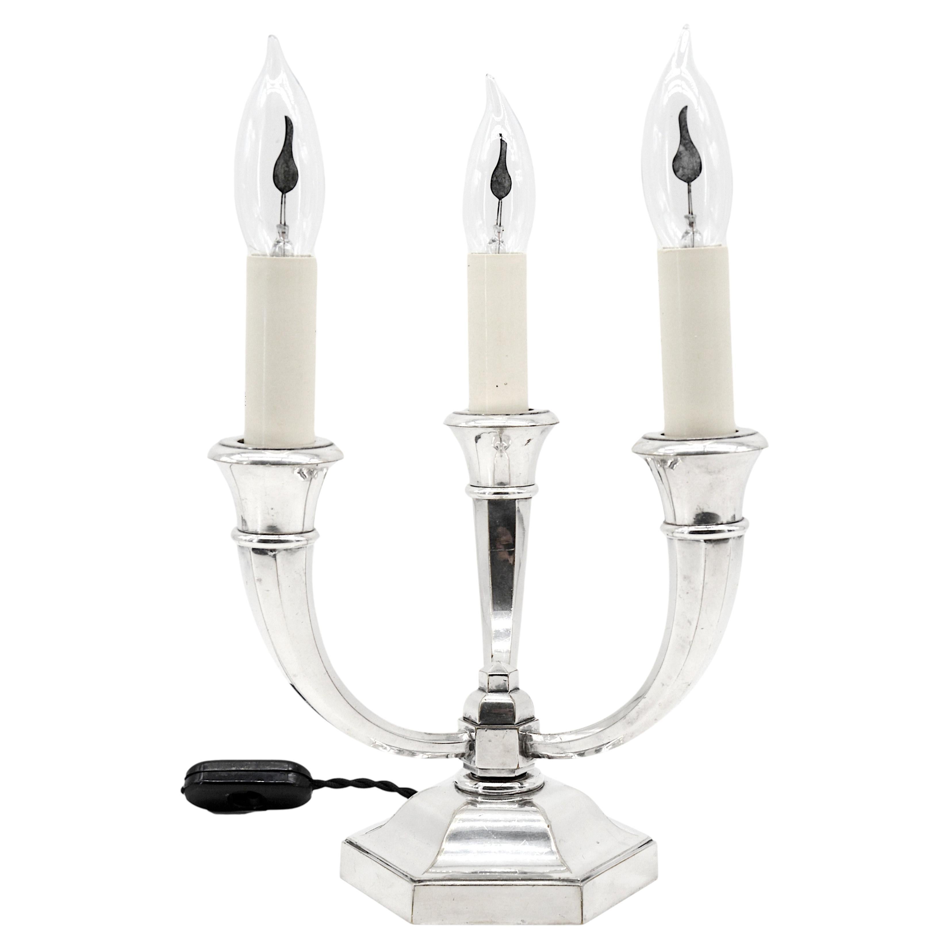 Candelabro francés Art Déco de bronce, 1920 en venta