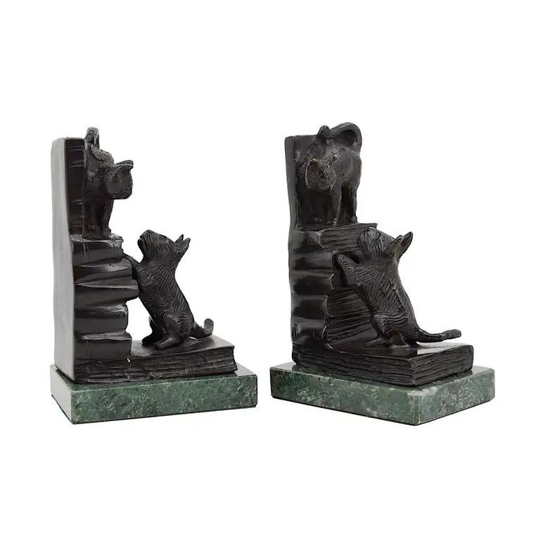 French Art Deco Bronze Cat & Dog Bookends, 1930s In Excellent Condition In Saint-Amans-des-Cots, FR