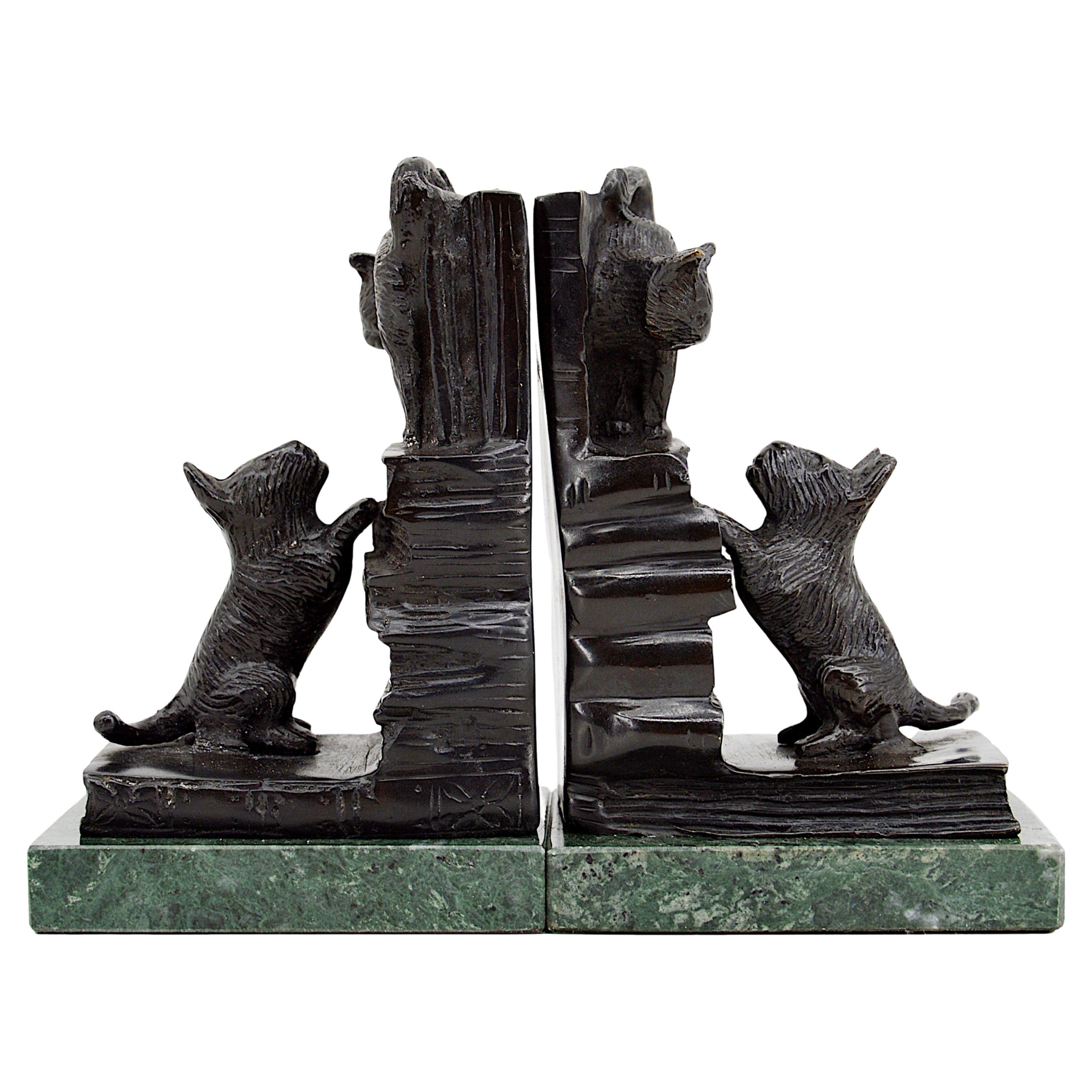 French Art Deco Bronze Cat & Dog Bookends, 1930s