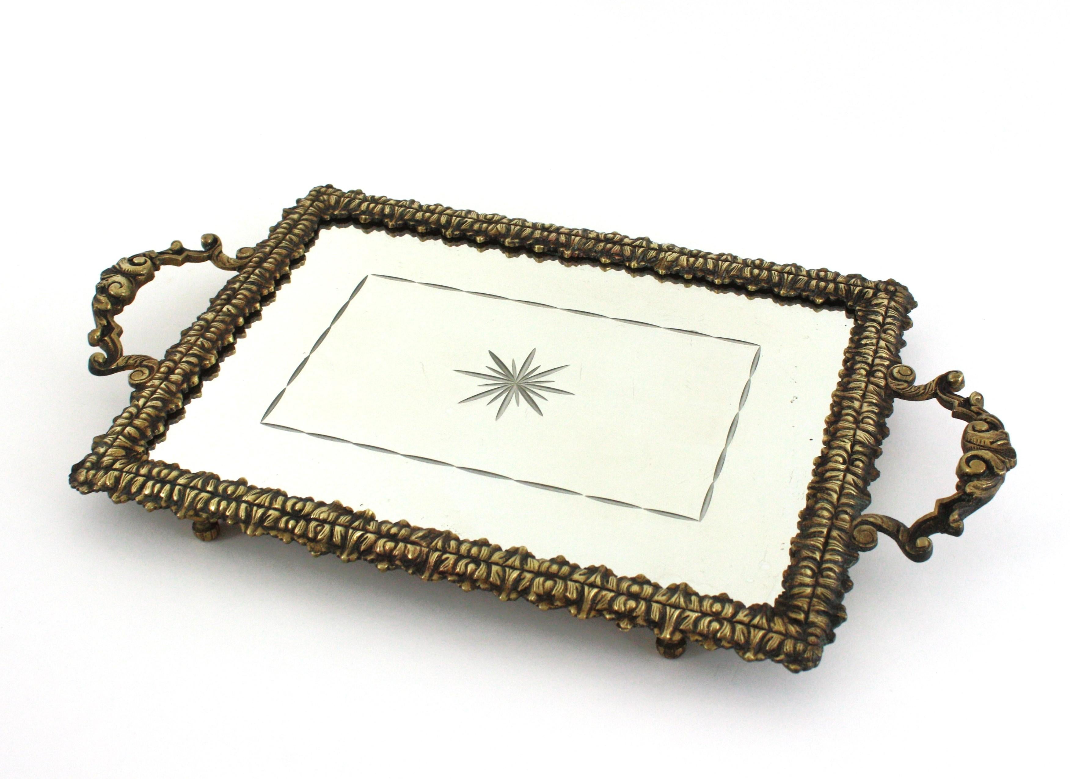 Plateau en bronze gravé Art Deco avec étoile de compas en vente 2