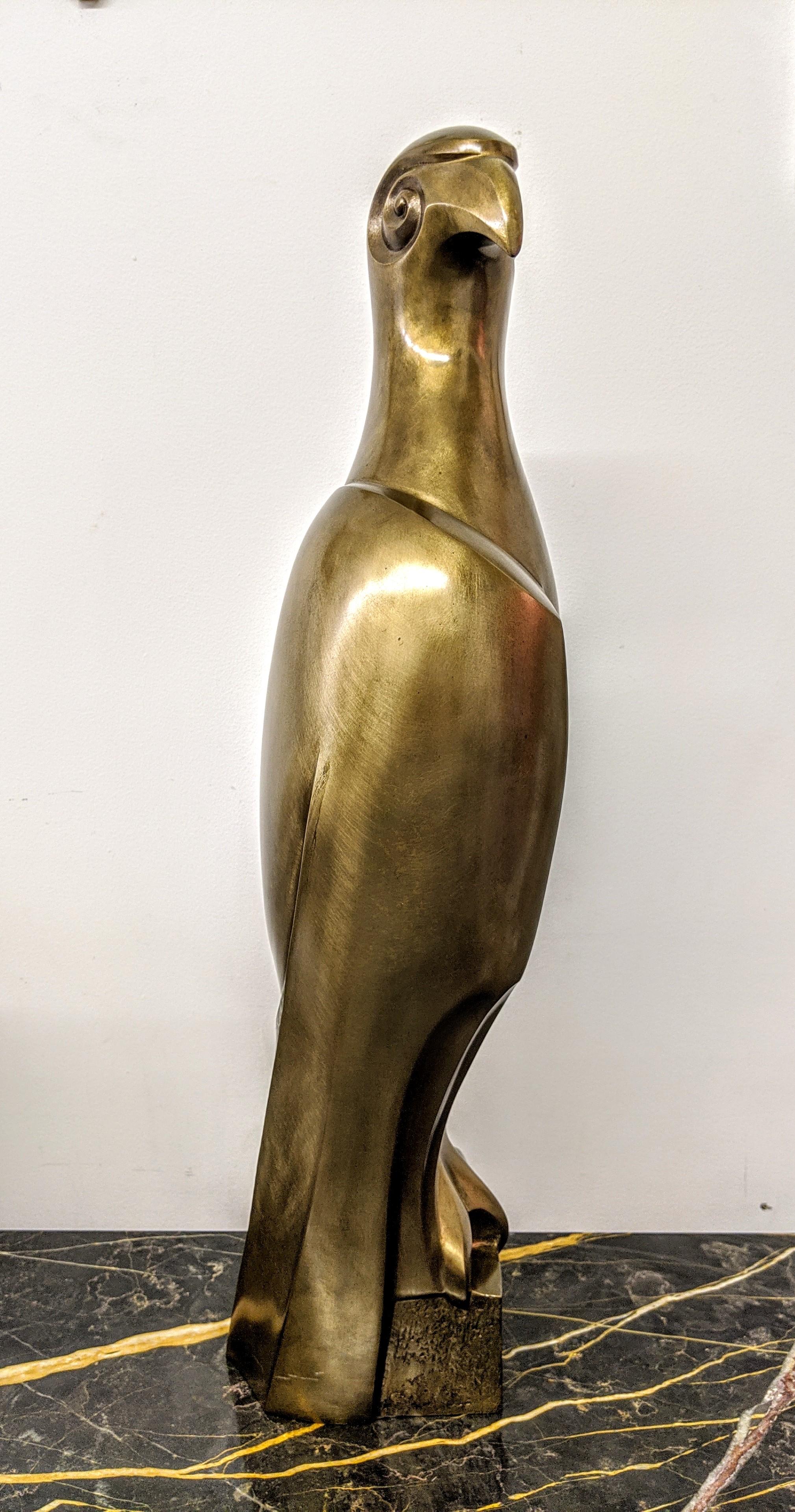 Französische Falcon-Skulptur aus Bronze im Art déco-Stil (Gegossen) im Angebot