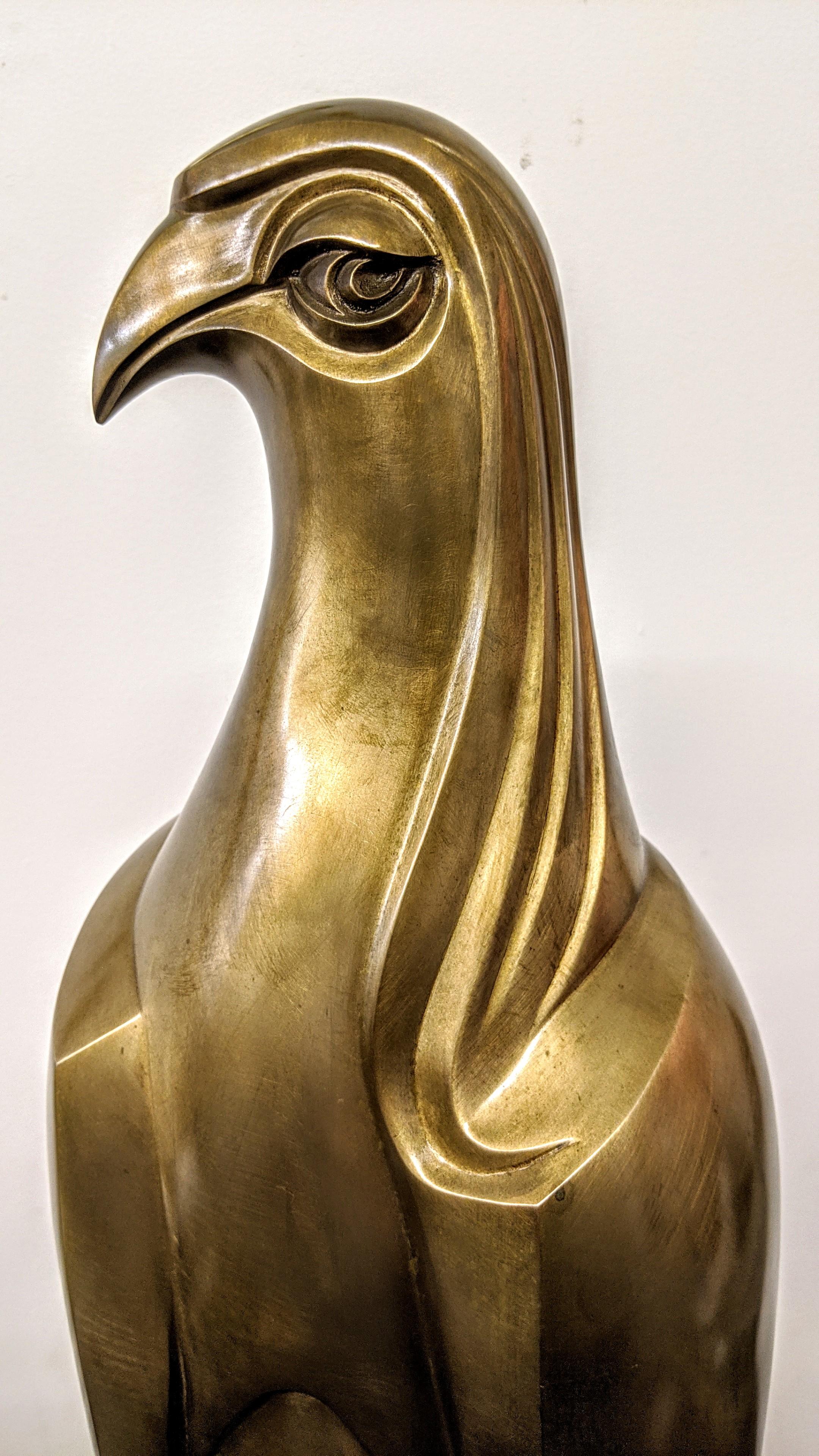 Sculpture de fauconnier en bronze Art Déco français en vente 1