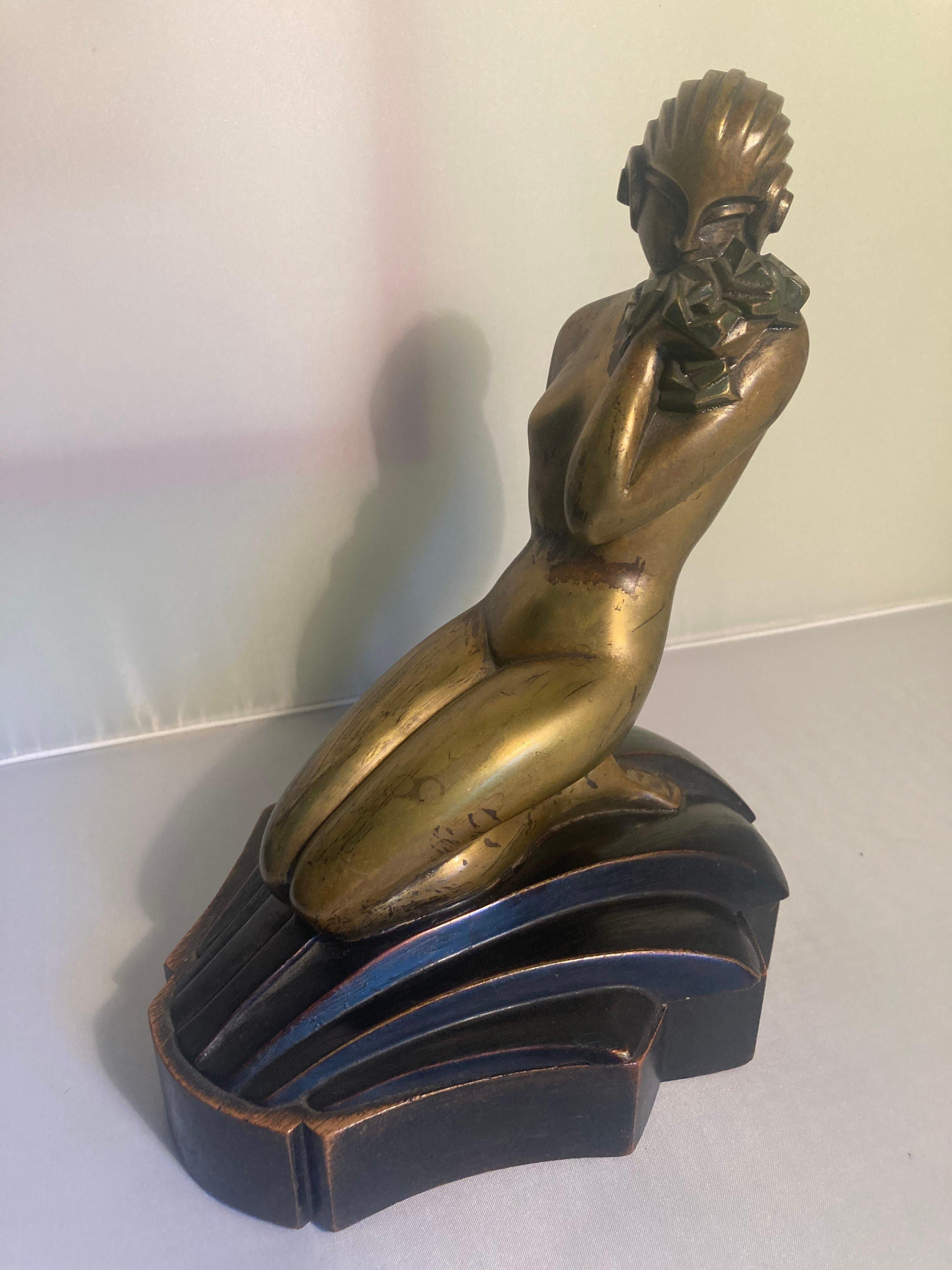 French Art Deco Bronze Figure of Sibylle May on a Wooden Base, Signed For Sale 4