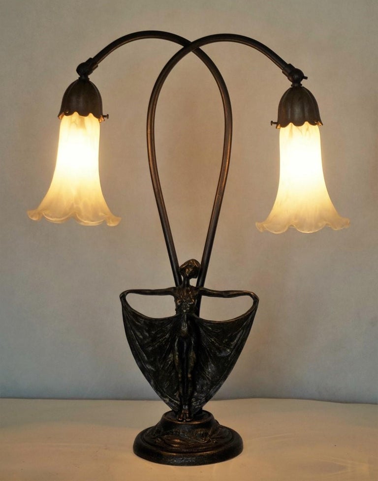 French Art Deco Bronze Figurine Articulated Double Arm Table Lamp, 1930