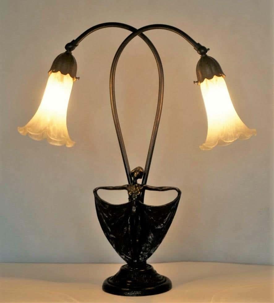 French Art Deco Bronze Figurine Articulated Double Arm Table Lamp, 1930-1939 For Sale 3